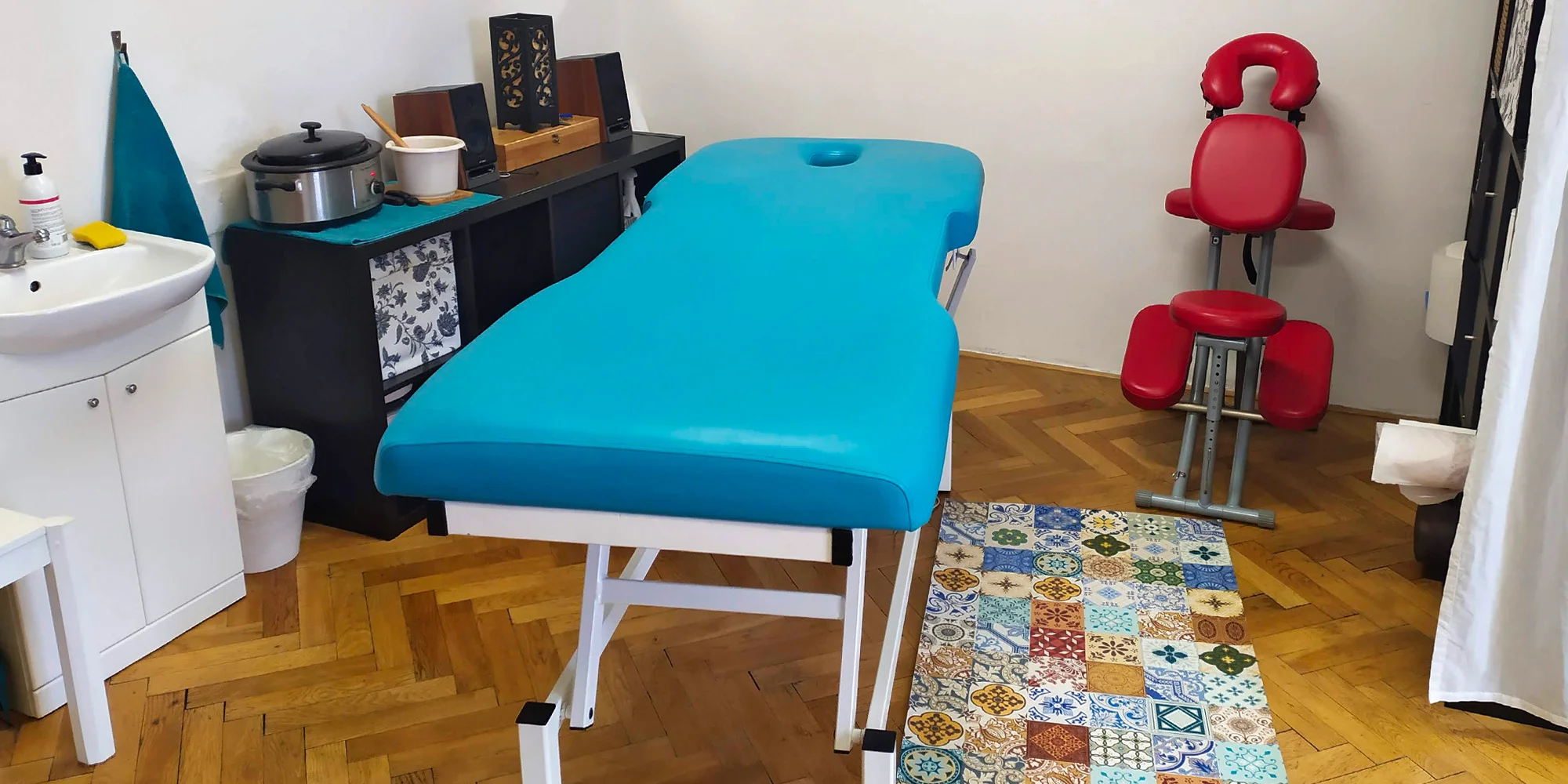 Odpolední páteční masáže podle výběru: 60 či 90 min., na výběr 7 druhů