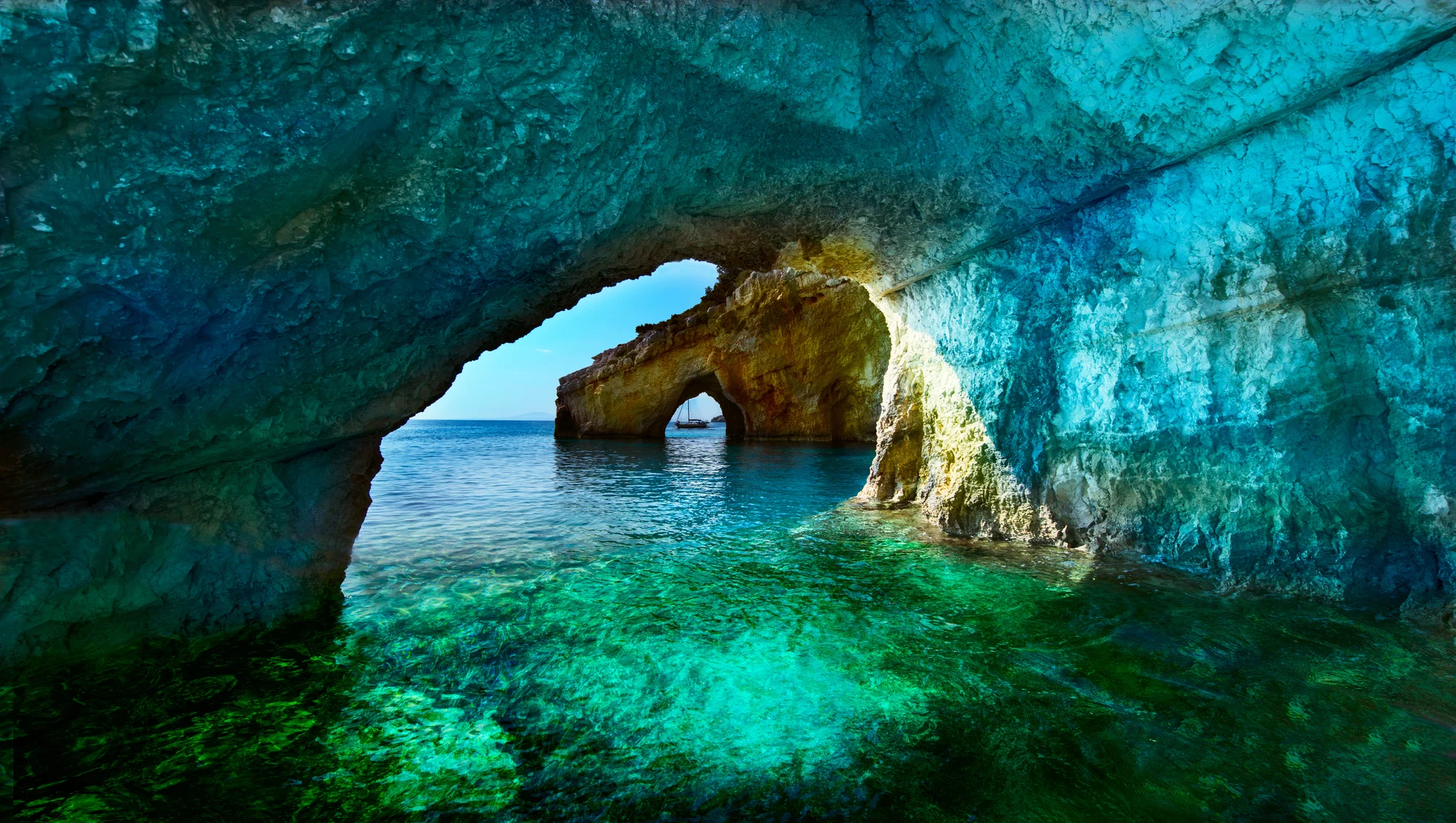 Letecký zájezd na Zakynthos: Studia Sorrento bez stravy, 300 m od pláže, bazén