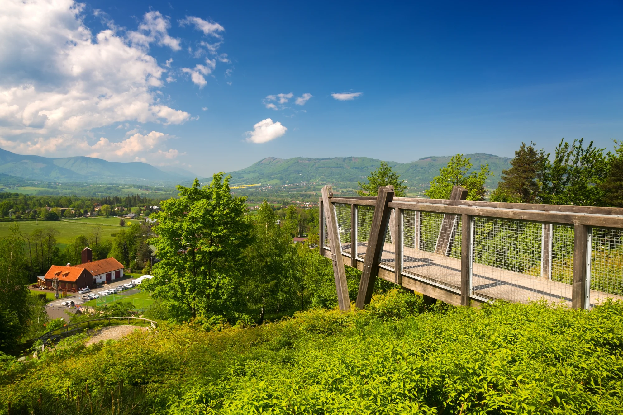 Na týden do Beskyd: bufetové snídaně, moderní pokoje i pěší turistika a výšlapy