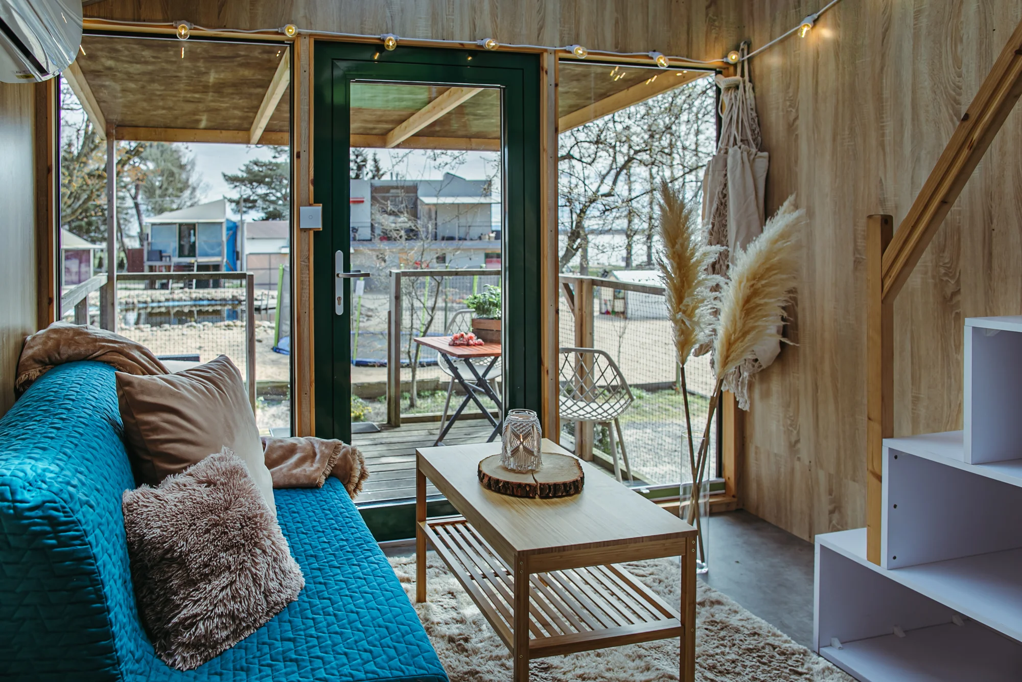 Glamping u jezera Jamno a u Baltu: snídaně, spousta aktivit i domky s vlastním wellness