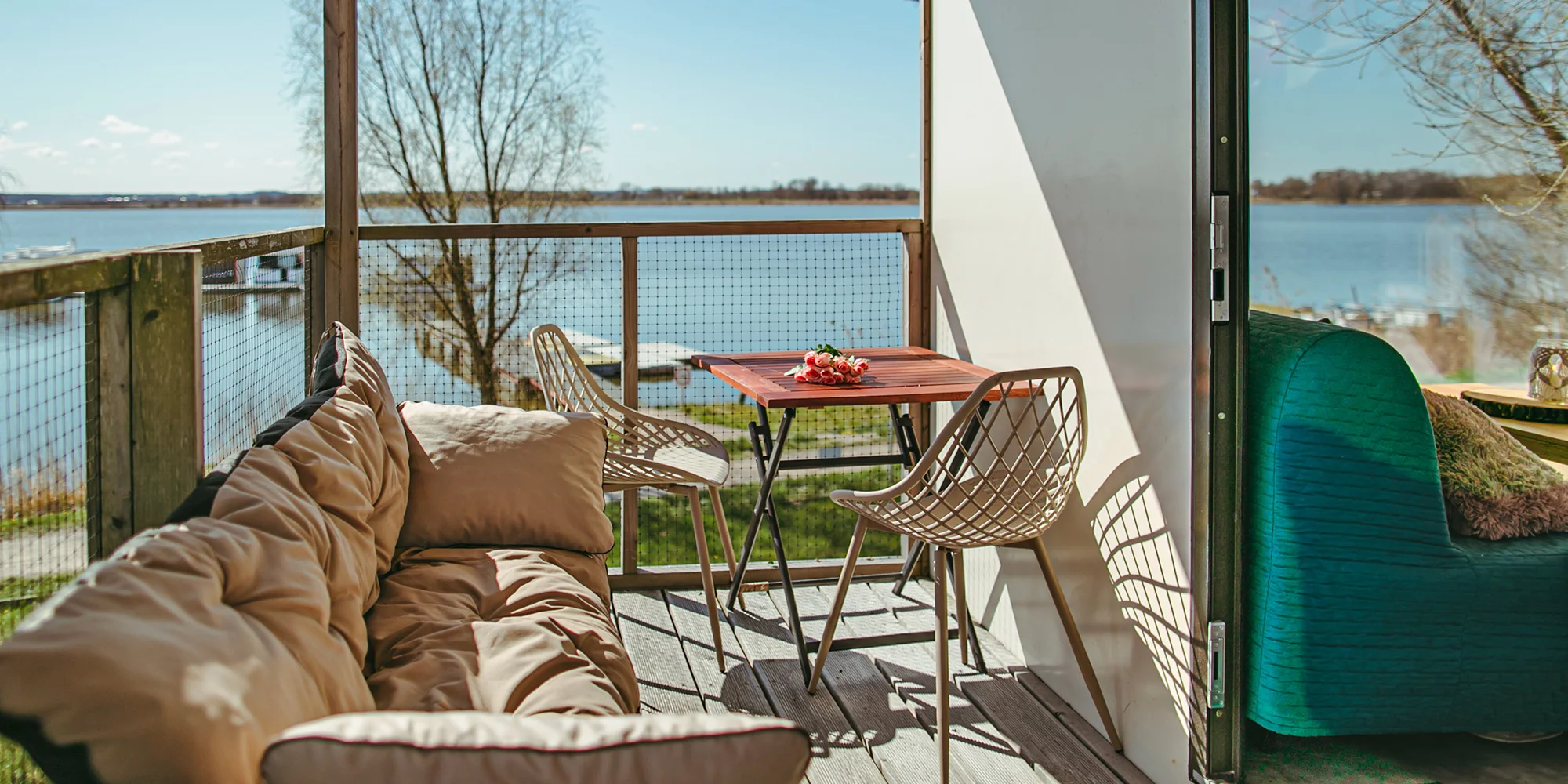 Glamping u jezera Jamno a u Baltu: snídaně, spousta aktivit i domky s vlastním wellness