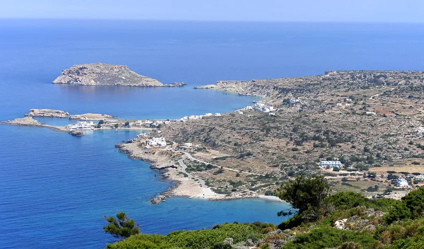 Letecký zájezd na řecký Karpathos: apartmánový dům Corali, bez stravy, 180 m od pláže