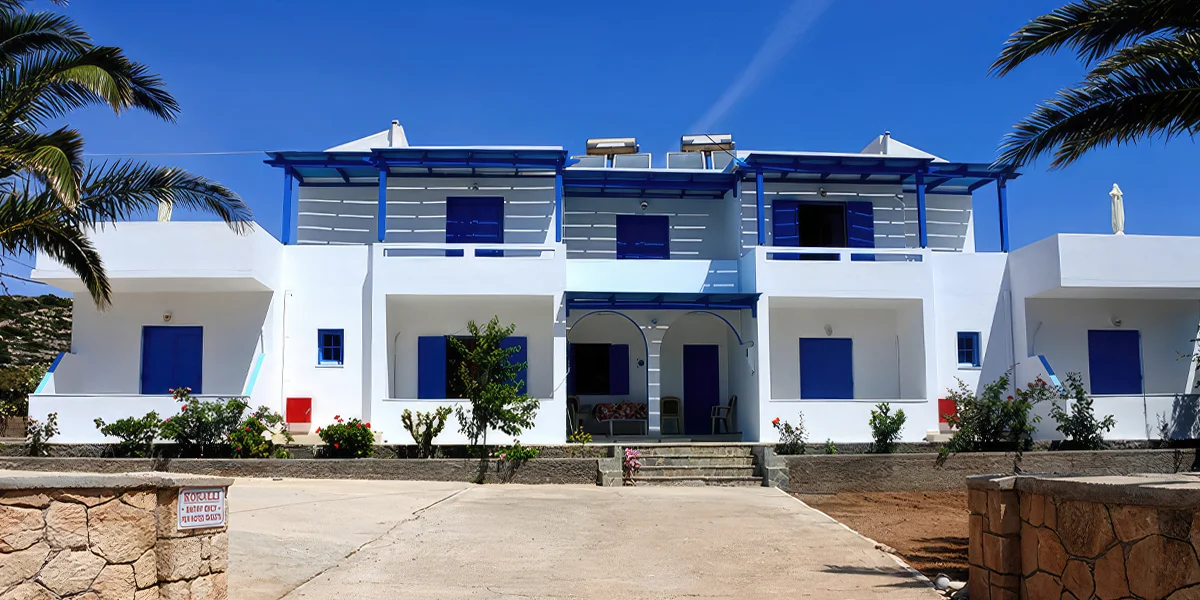 Letecký zájezd na řecký Karpathos: apartmánový dům Corali, bez stravy, 180 m od pláže