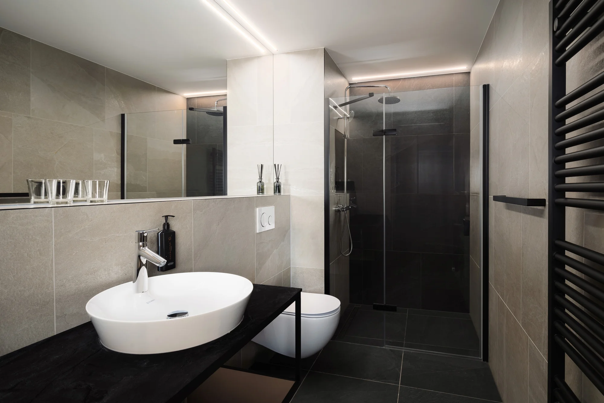 Dovolená v Krkonoších: moderně vybavené apartmány pro 2-4 osoby