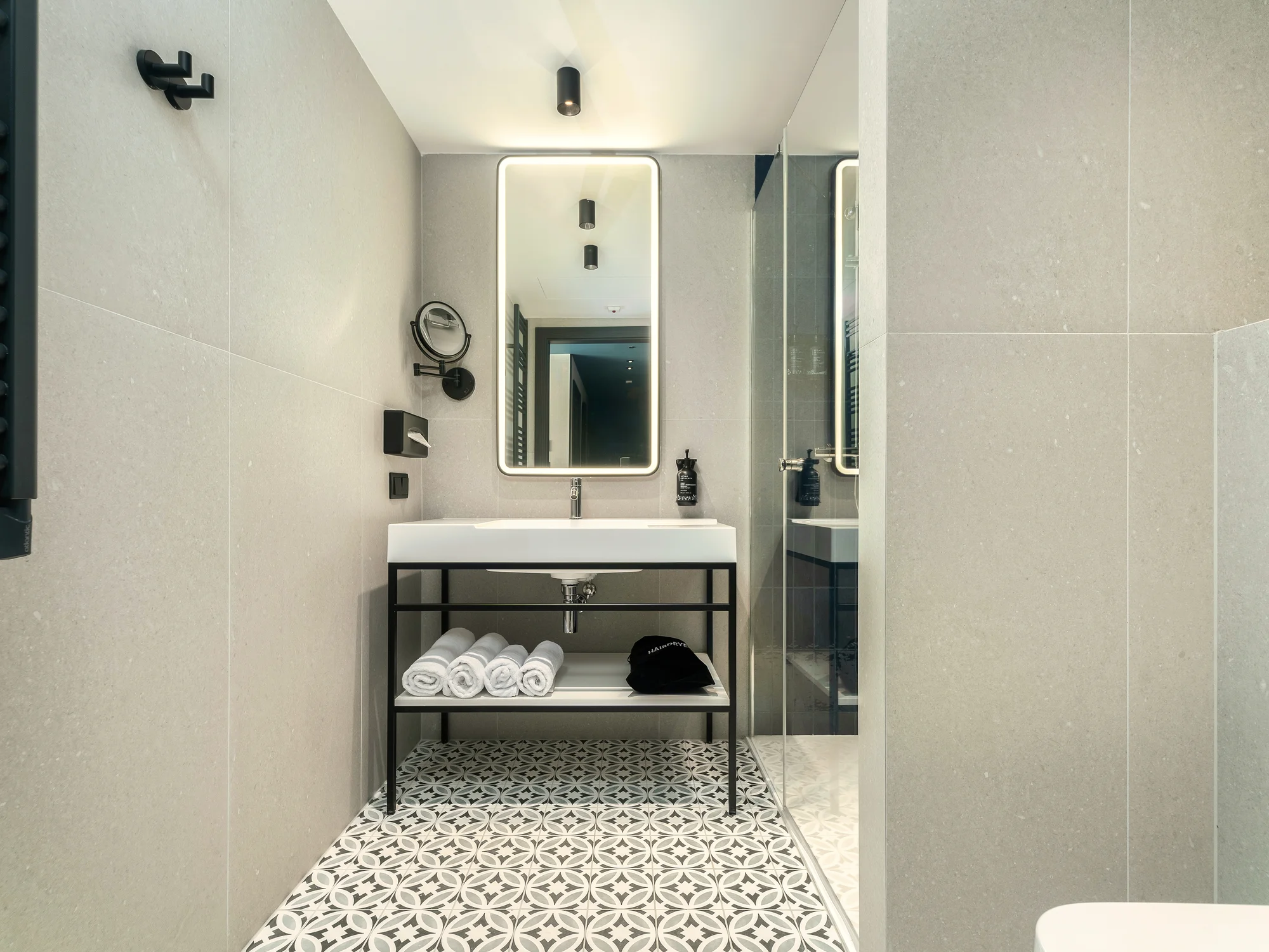 Nový moderní resort ve Sklářské Porubě: snídaně či polopenze, wellness, infinity bazén