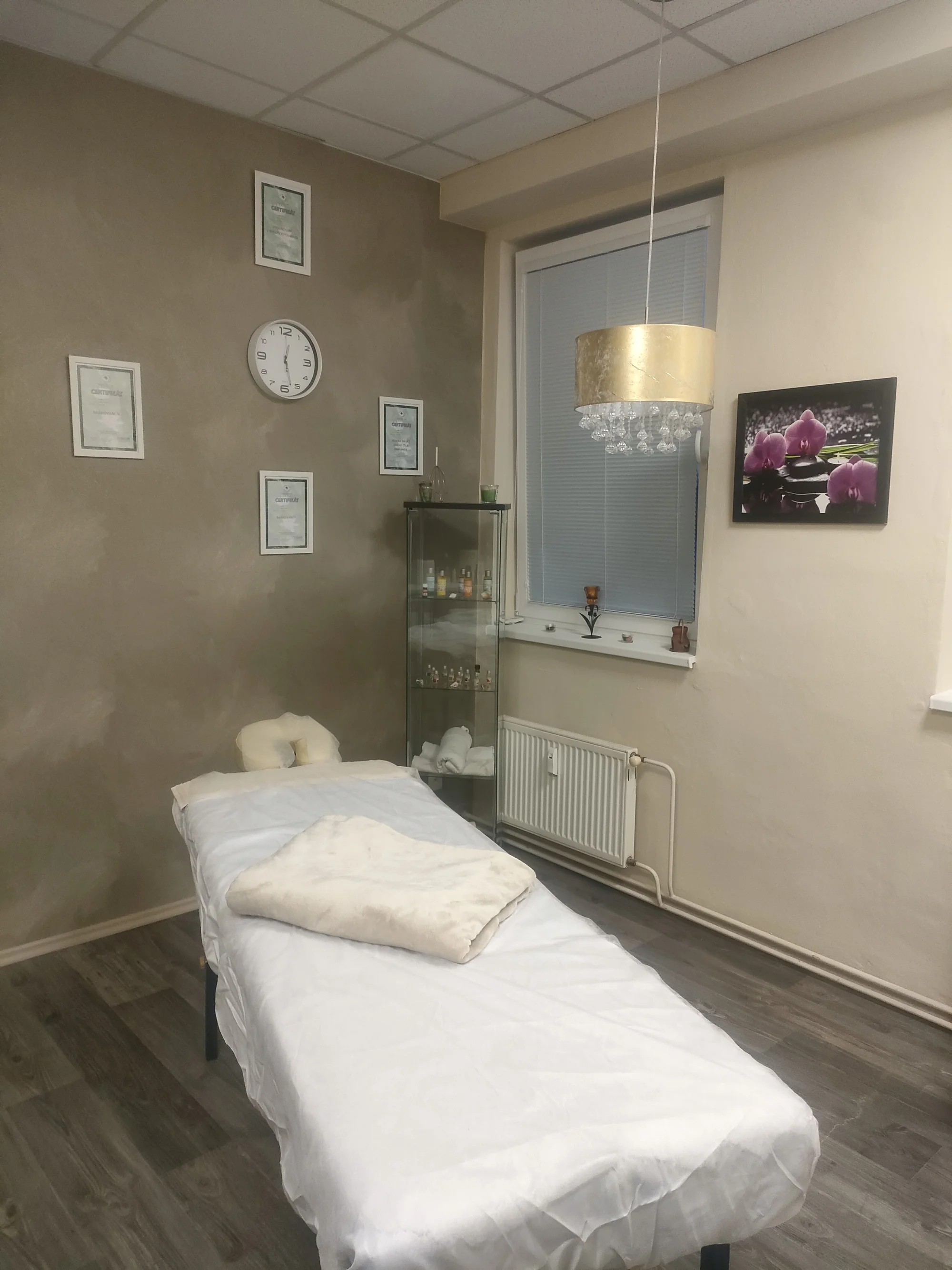 30-75 min. relaxu: klasická masáž nebo relaxační masáž celého těla