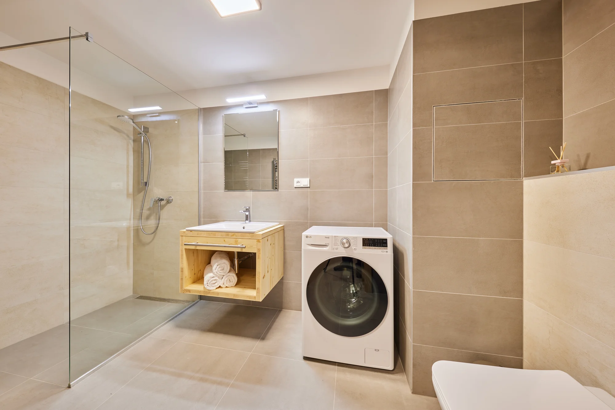 Moderní apartmány v Peci pod Sněžkou pro páry i rodiny: snídaně, wellness i slevy na lanovku