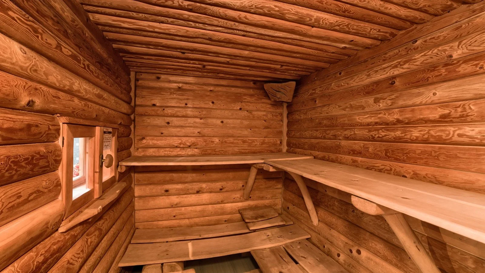Nabitý relaxační pobyt u Terma Bania: snídaně a večeře, neomezený wellness