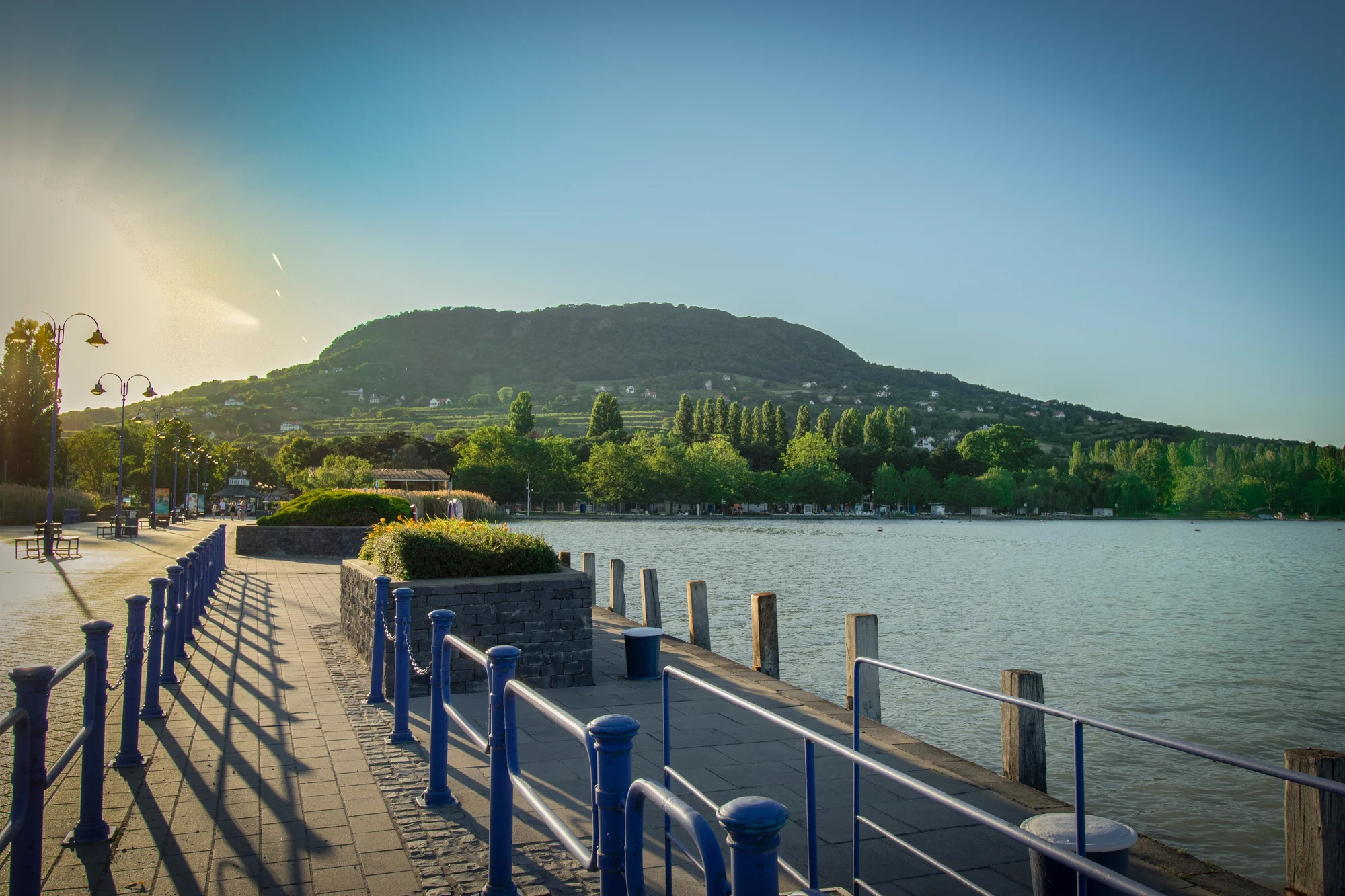 Wellness pobyt přímo u Balatonu s polopenzí a ochutnávkou vína