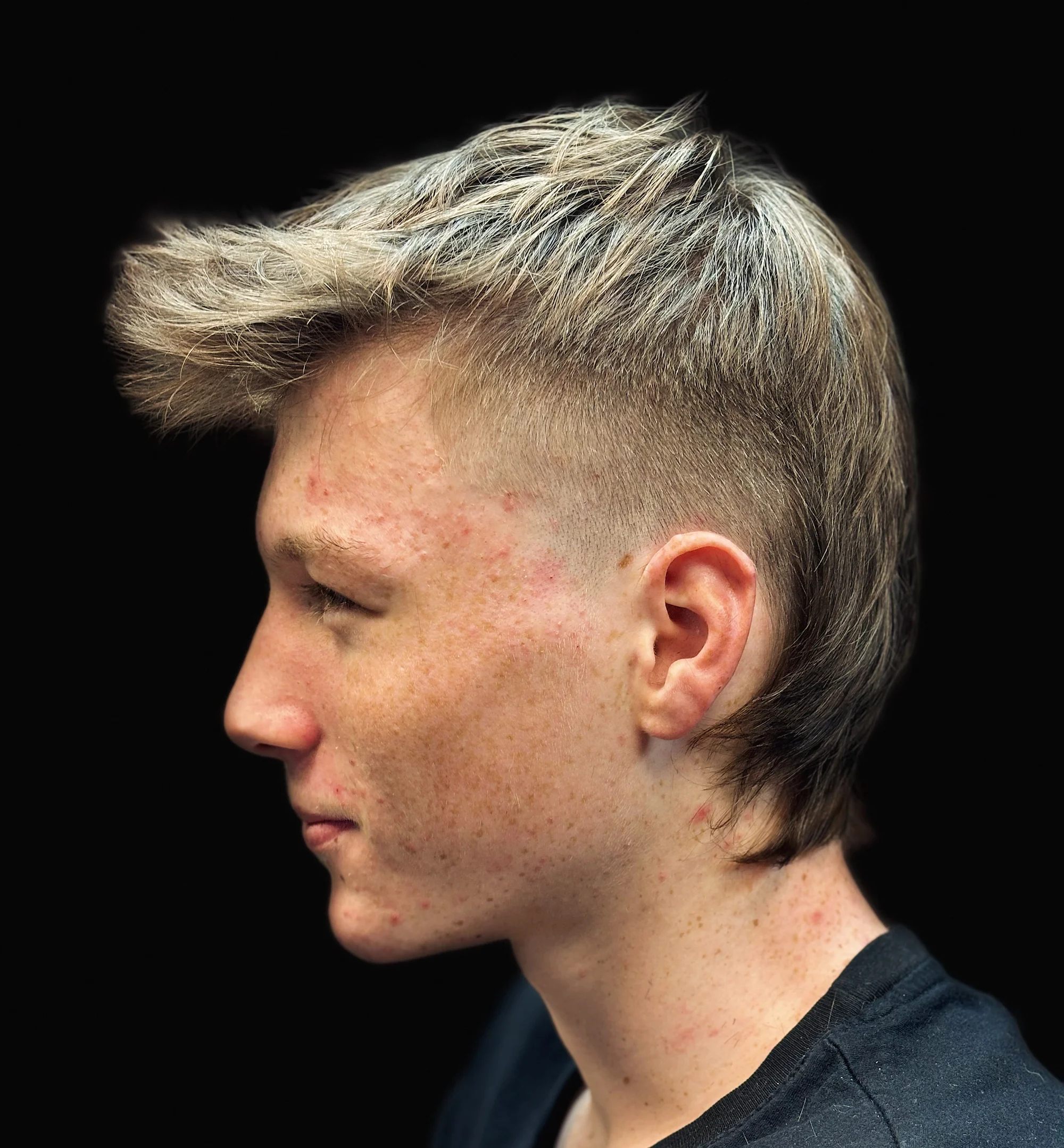 Simply Barber Prosek: pánský i dětský střih, úprava vousů strojkem či břitvou