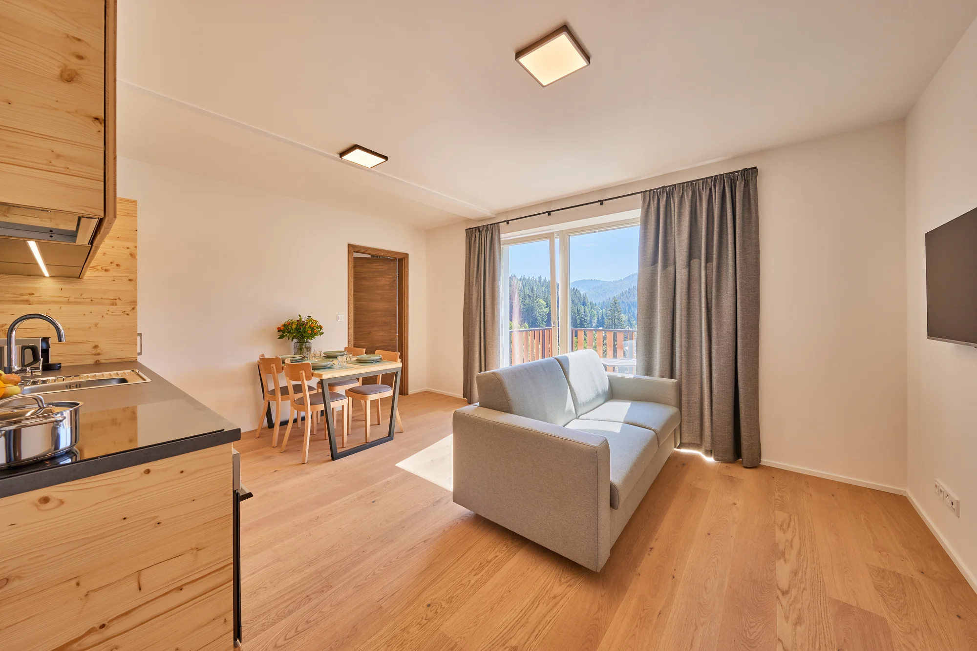Moderní apartmány v Peci pod Sněžkou pro páry i rodiny: snídaně, wellness i slevy na lanovku
