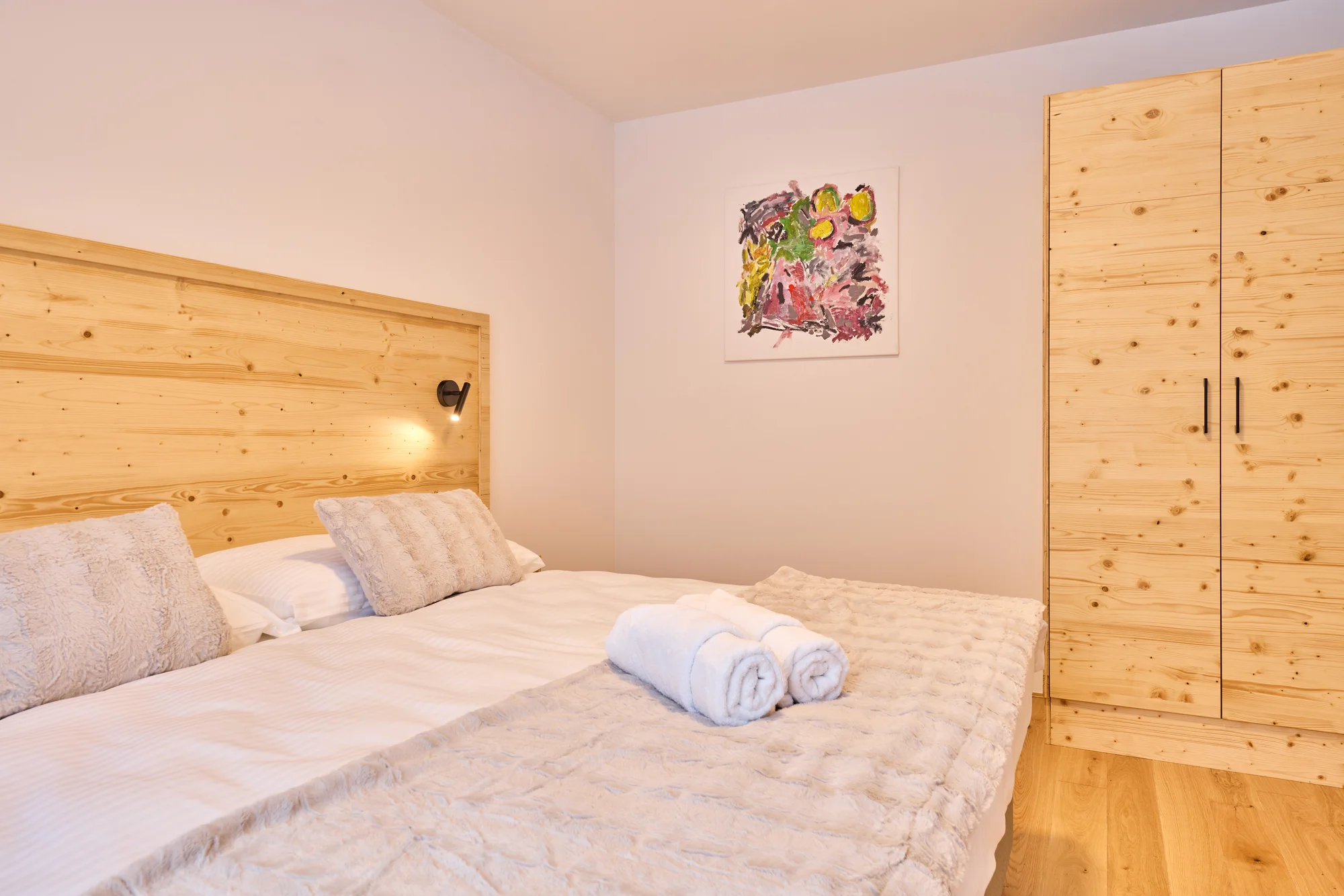 Moderní apartmány v Peci pod Sněžkou pro páry i rodiny: snídaně, wellness i slevy na lanovku