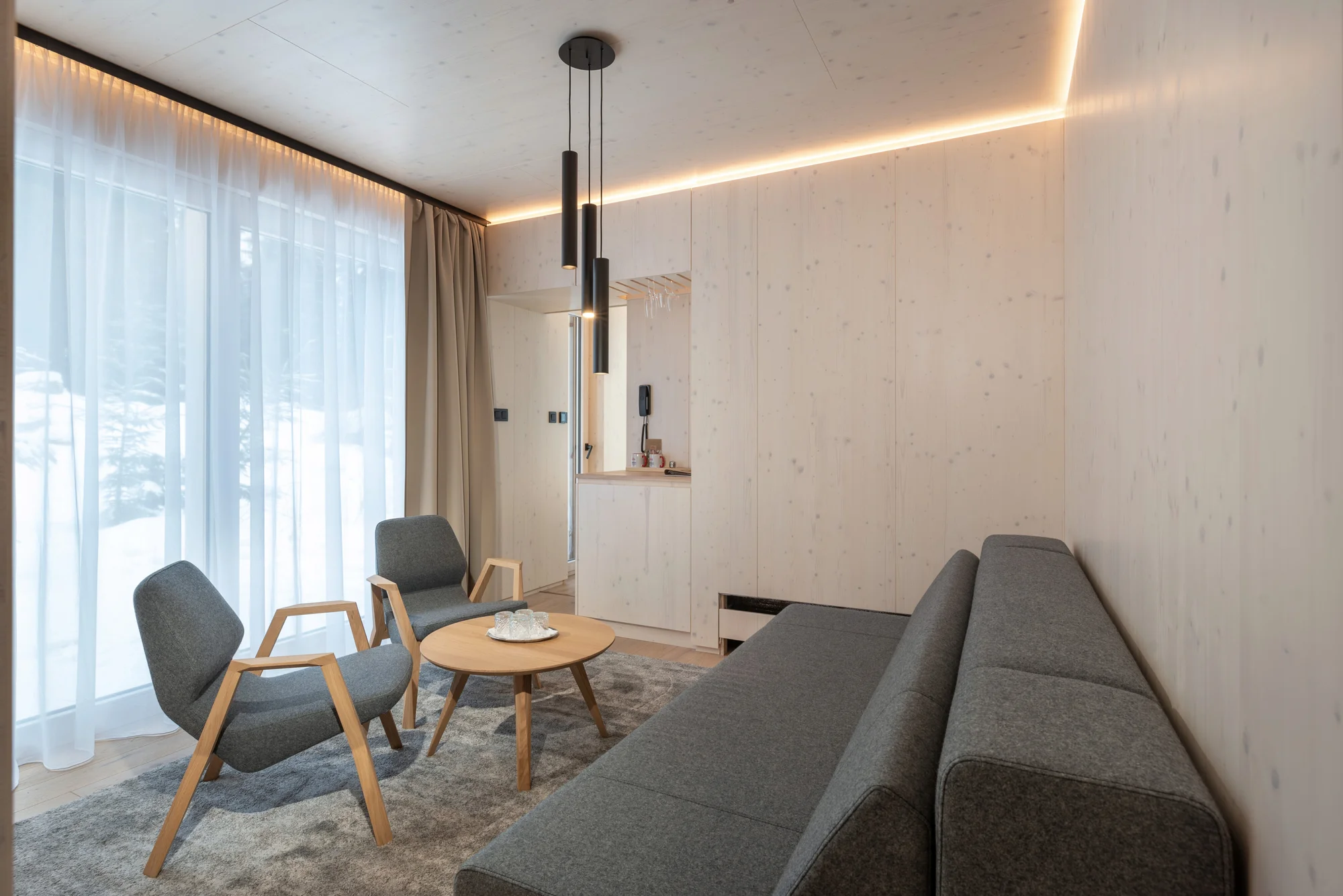 Dovolená v unikátních Björnson Tree Houses s novým venkovním wellness, 2 děti do 9,9 let zdarma