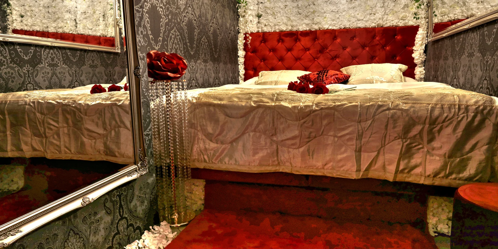 Zážitkový apartmán s vozem Ferrari, wellness, herní konzolí a kulečníkem