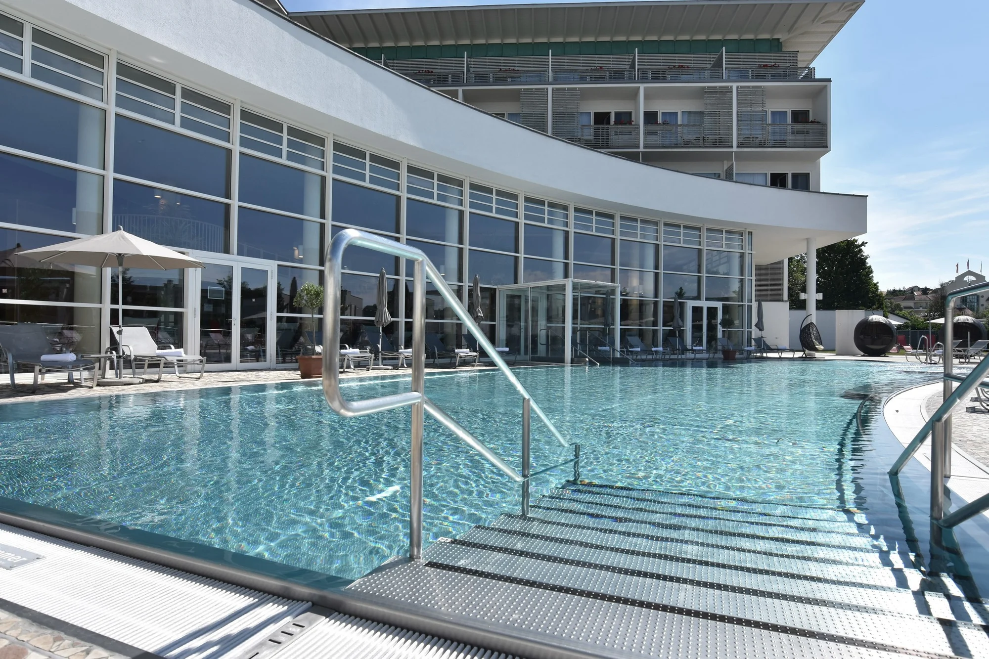 Burgenlandsko: pobyt ve 4* wellness hotelu, plná penze, vstup do skanzenu i slevy na spa