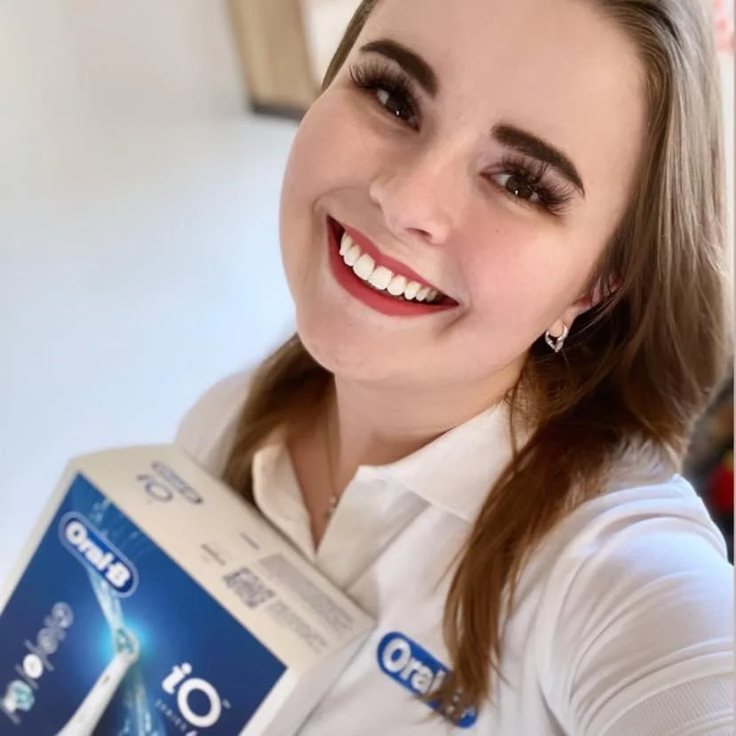 Vstupní vyšetření na dentální hygieně pro zářivý a zdravý úsměv
