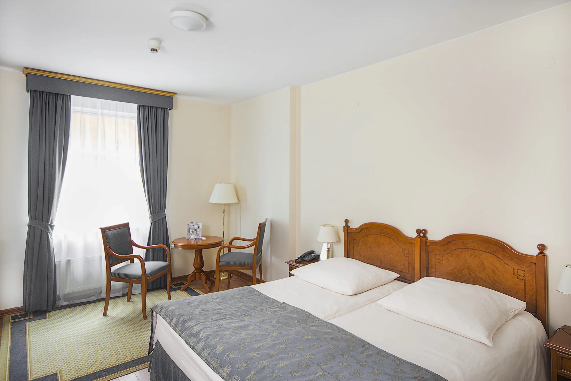 Hotel v centru Vratislavi jen 5 min pěšky od Staroměstského náměstí: wellness, snídaně či polopenze