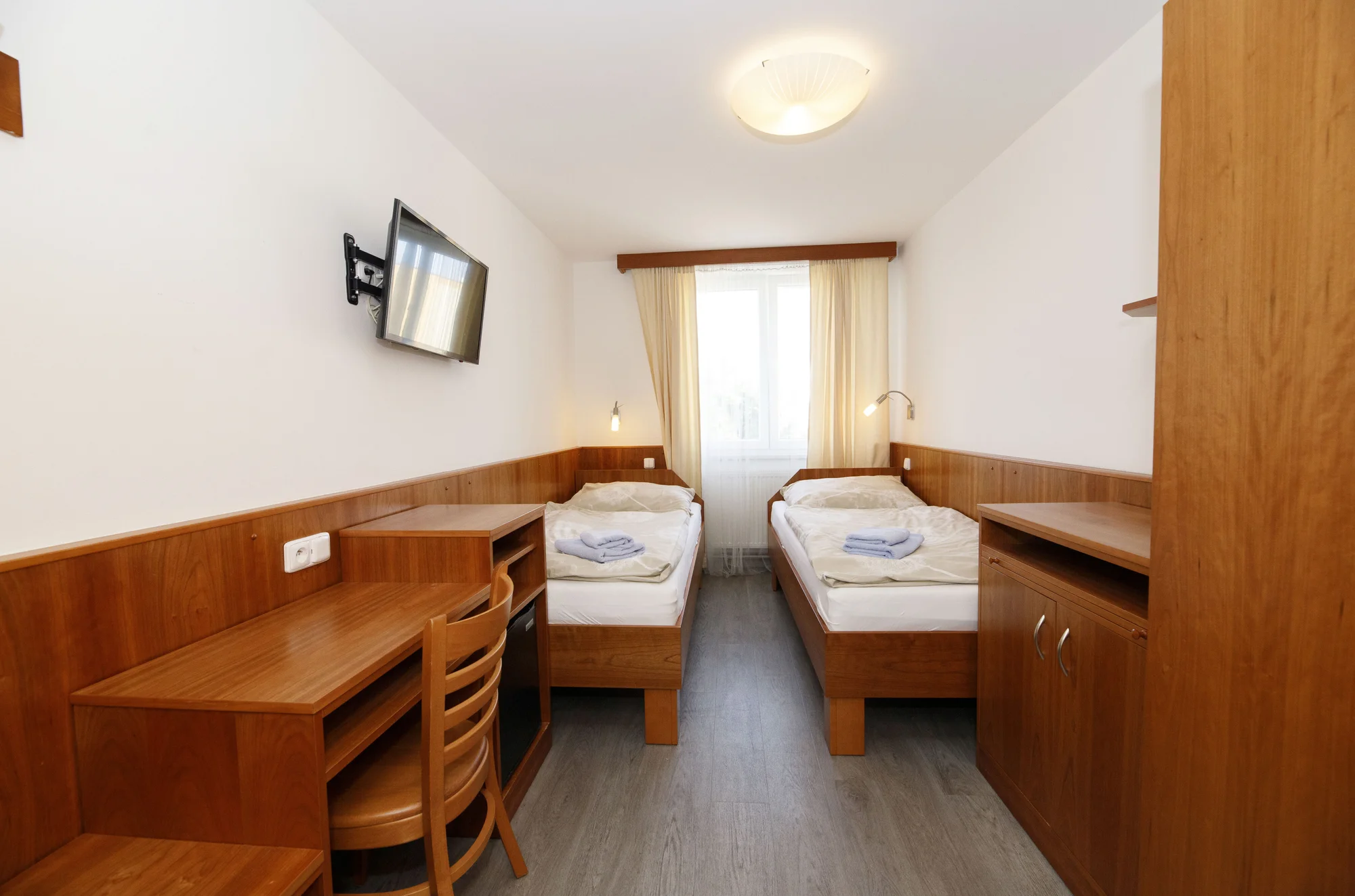Oddech na Plzeňsku: nově zrekonstruovaný hotel, polopenze i vířivka na pokoji