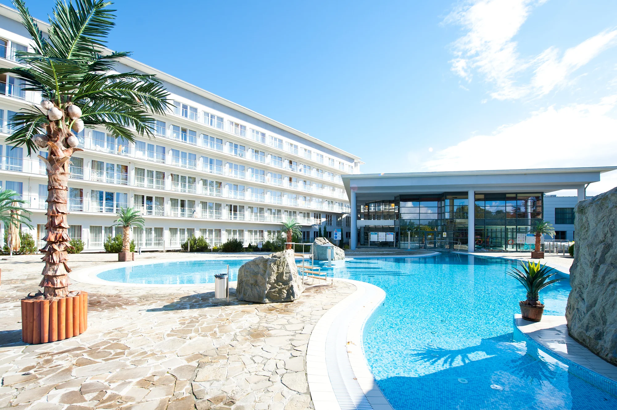 Top baltské letovisko Kołobrzeg: rodinný hotel s neomezeným wellness, snídaně či polopenze