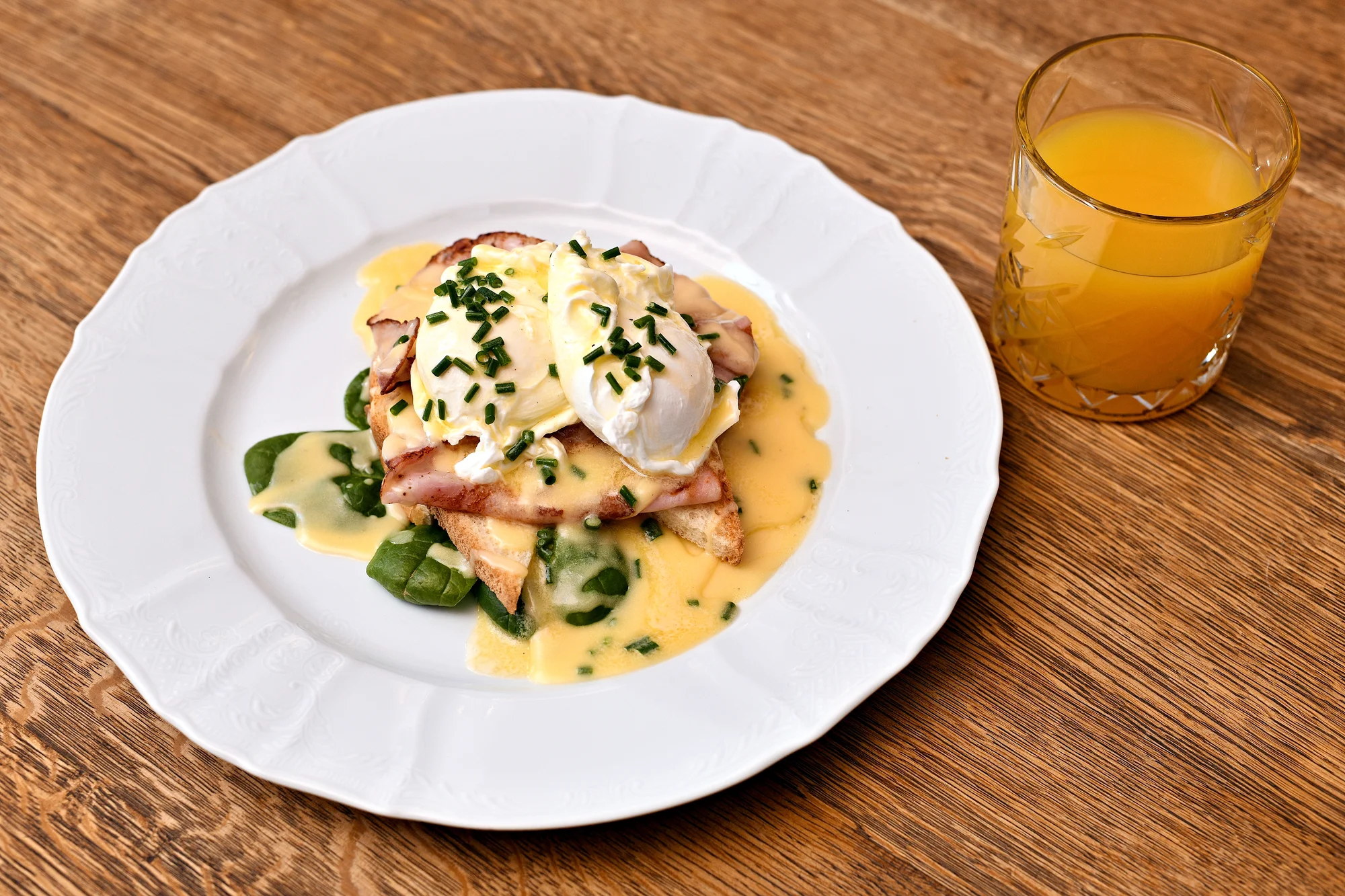 Čaj o páté či nedělní brunch v Chateau Ctěnice pro 2 osoby