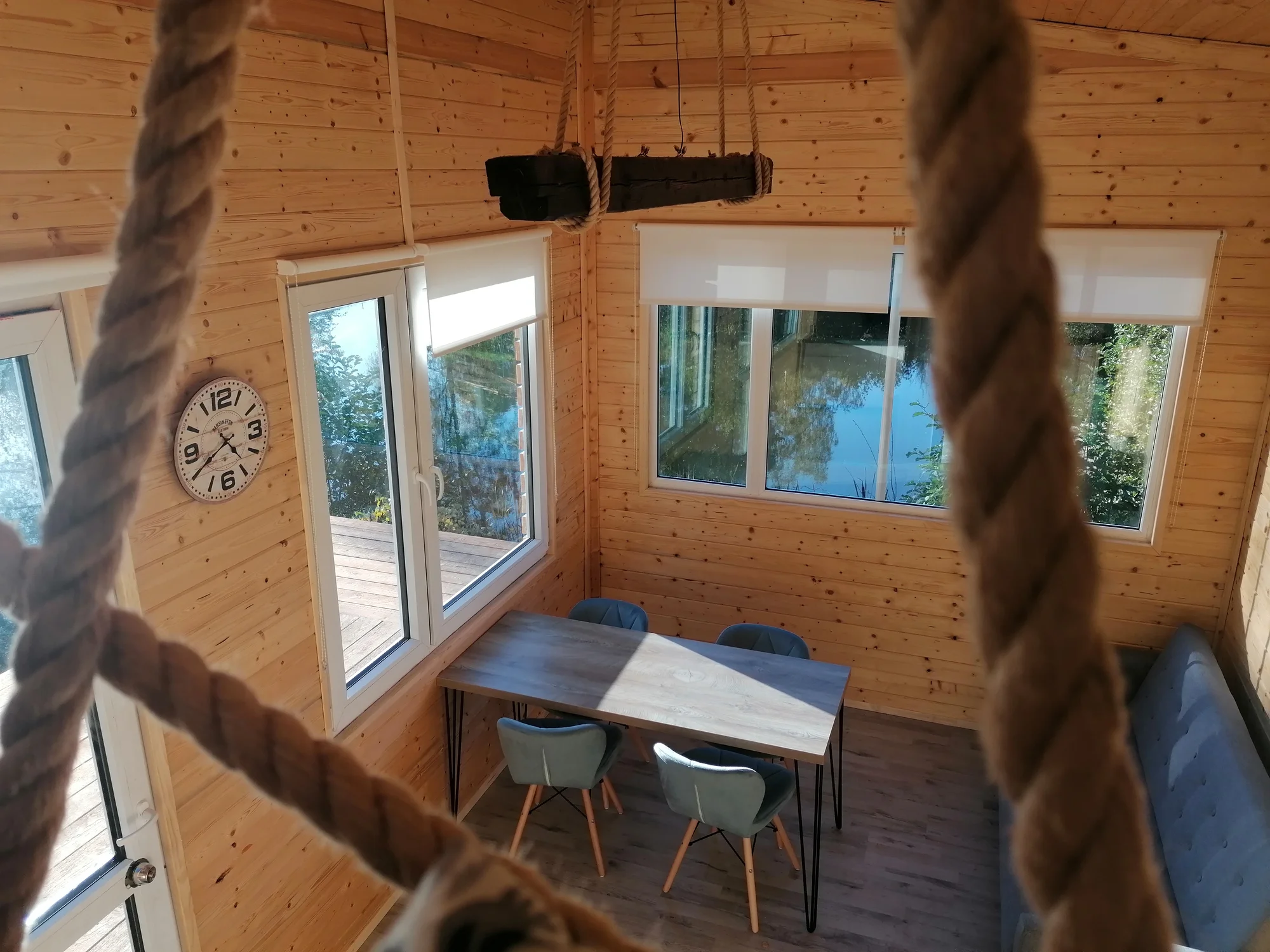 Dovolená v Českém Švýcarsku: tiny house u rybníku i privátní horký sud