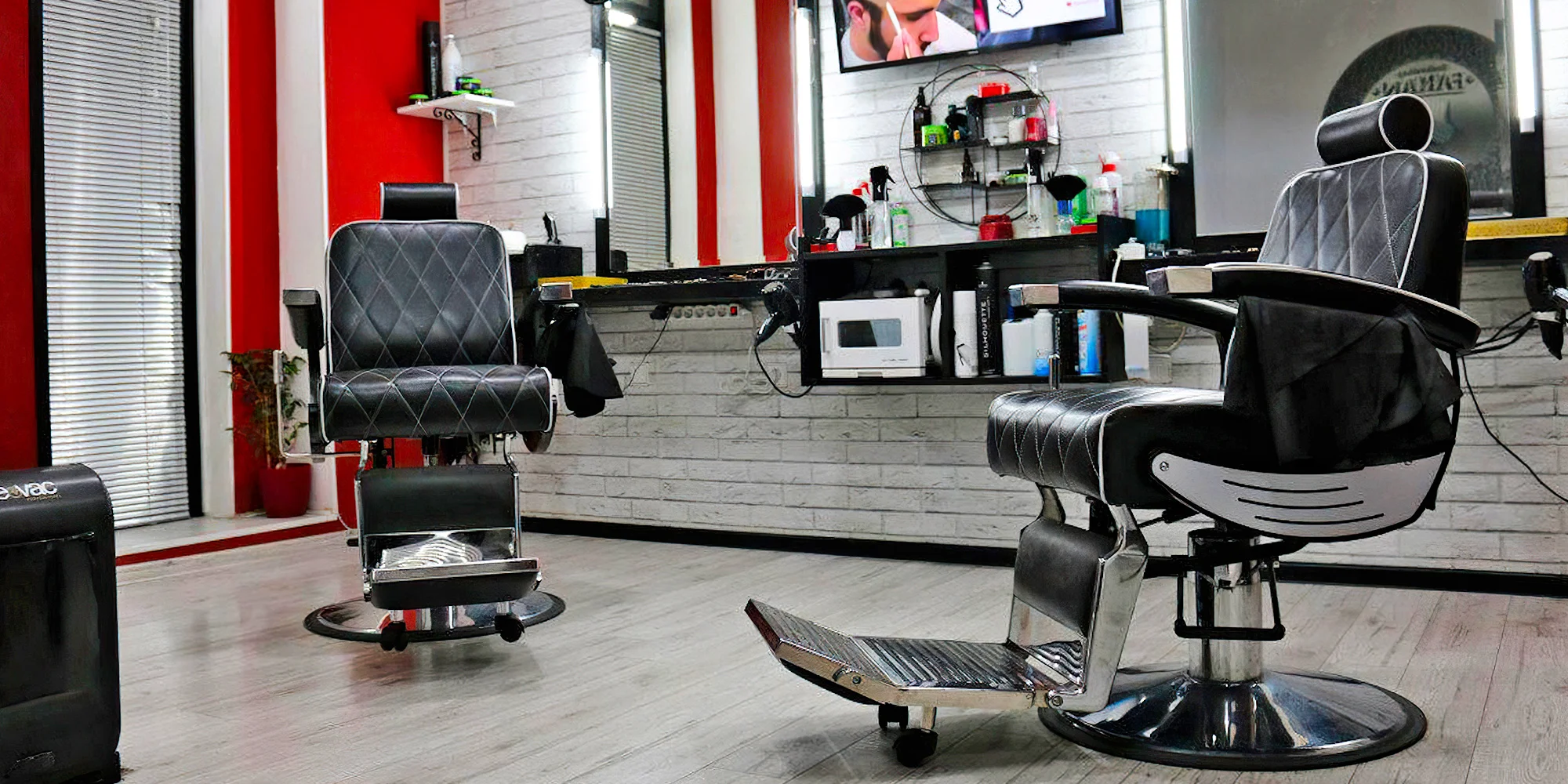 Pánský střih, úprava vousů i VIP balíček v tradičním perském barbershopu