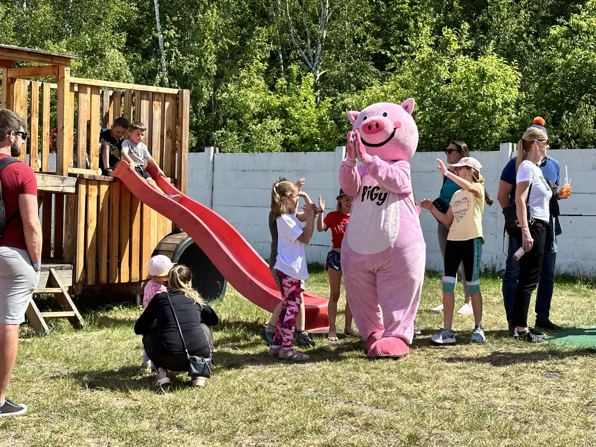 Vstup do BagrParku pro děti i dospělé: zábavní park, kde zkusíte řídit stavební stroje