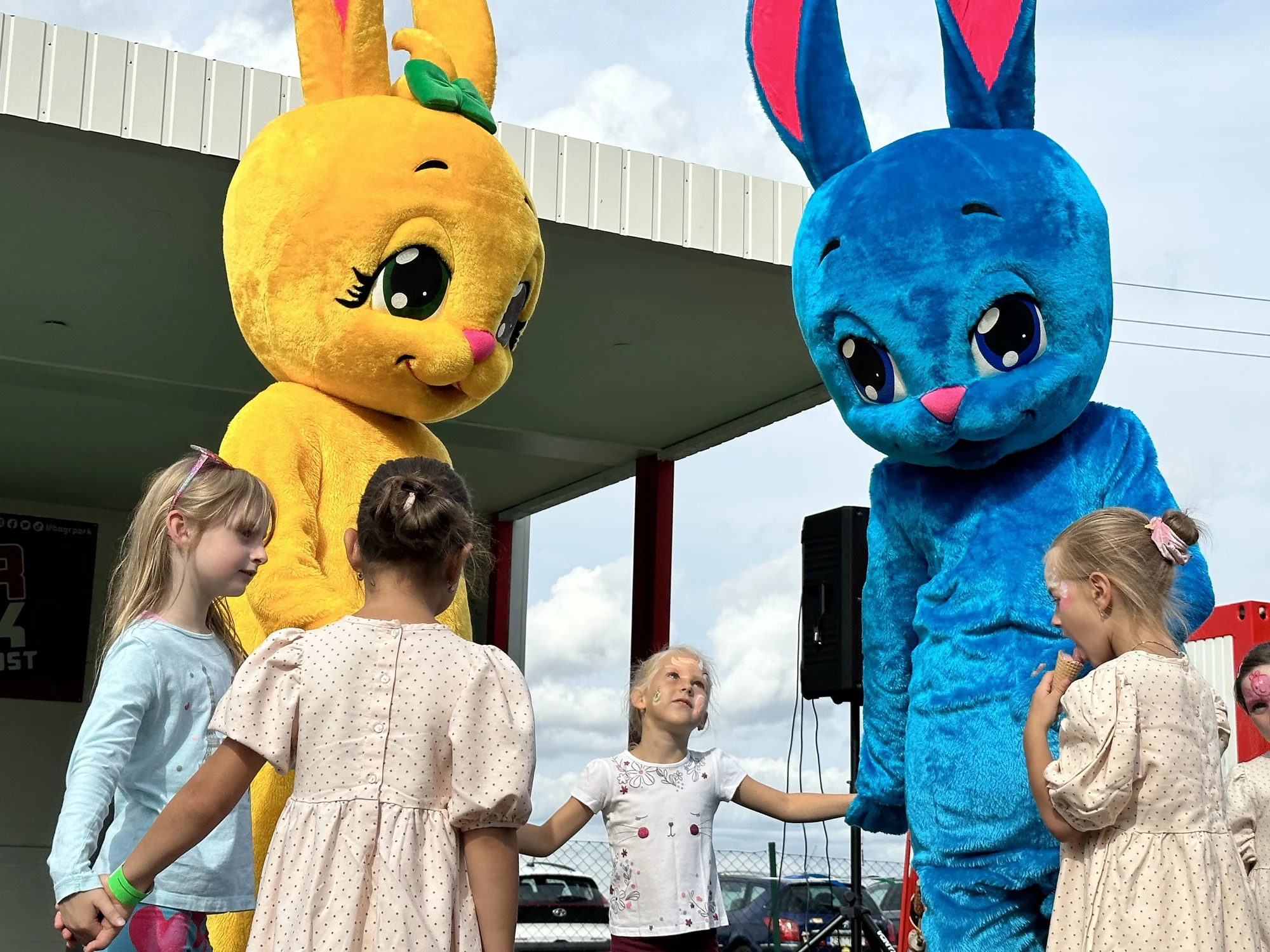 Vstup do BagrParku pro děti i dospělé: zábavní park, kde zkusíte řídit stavební stroje
