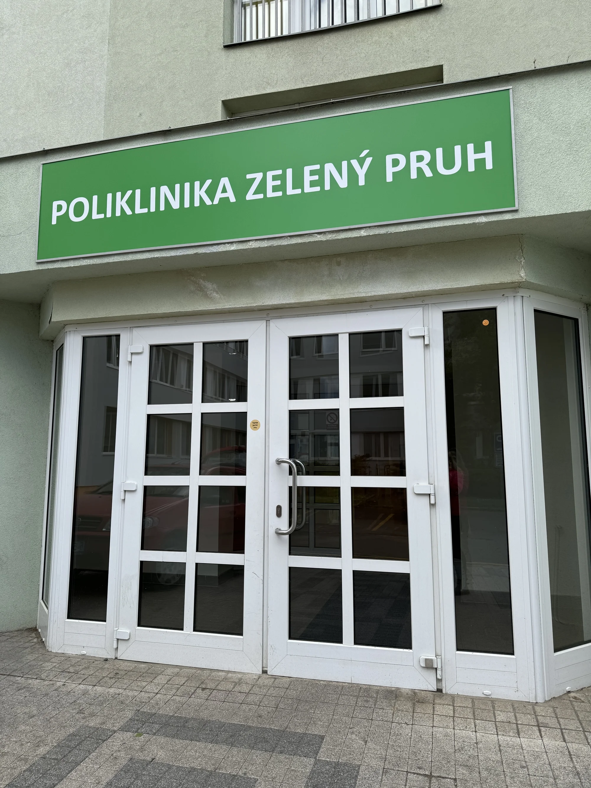 Masáž dle výběru v délce 30–90 min. i parafínový termozábal rukou