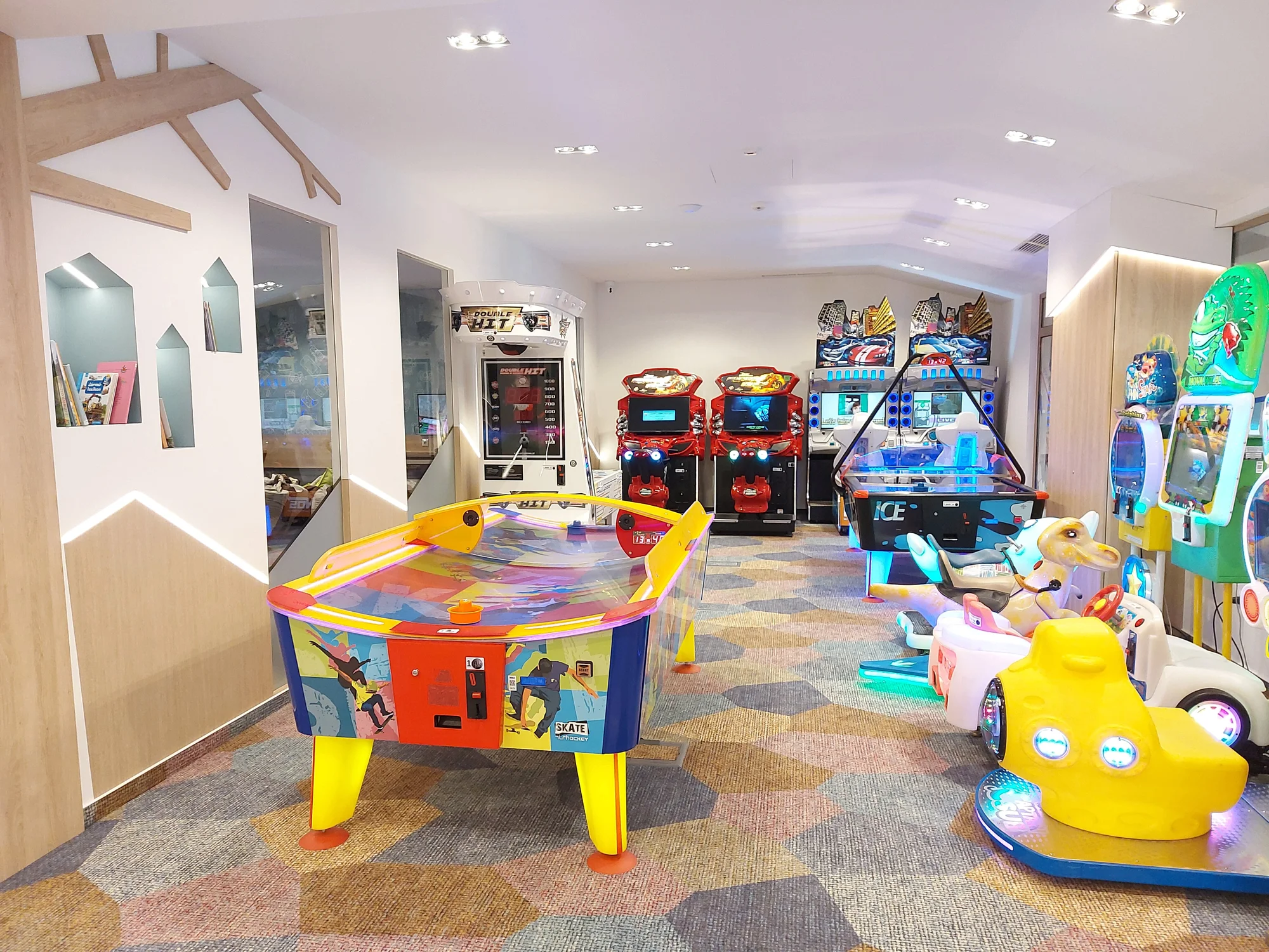 Rodinný pobyt v maďarském Hévízu: wellness, léčivá voda, polopenze a 2 děti do 4,99 let zdarma