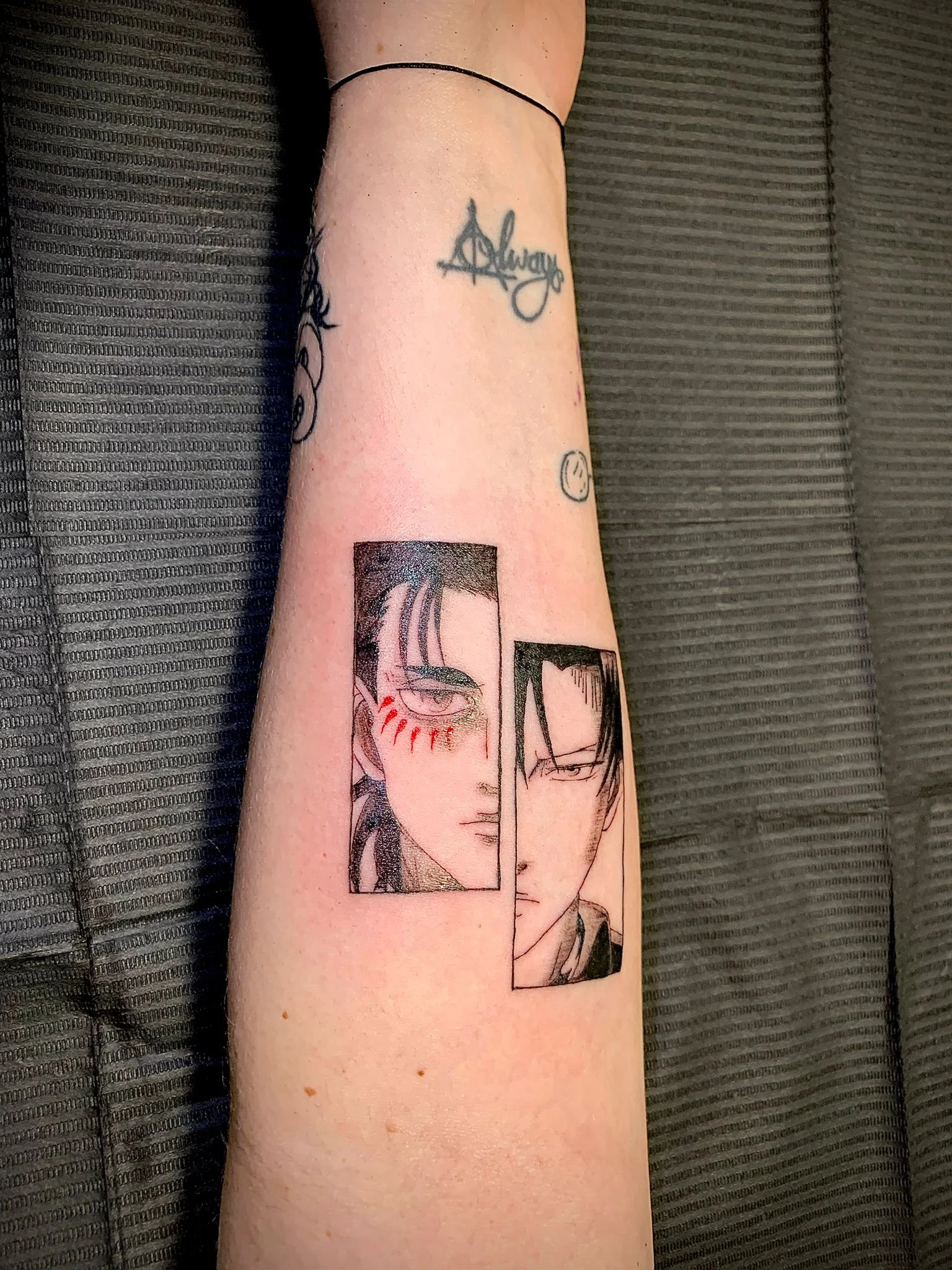 Nové tetování dle vlastního motivu o rozměru až 5 x 5 cm pro jednotlivce i dvojice