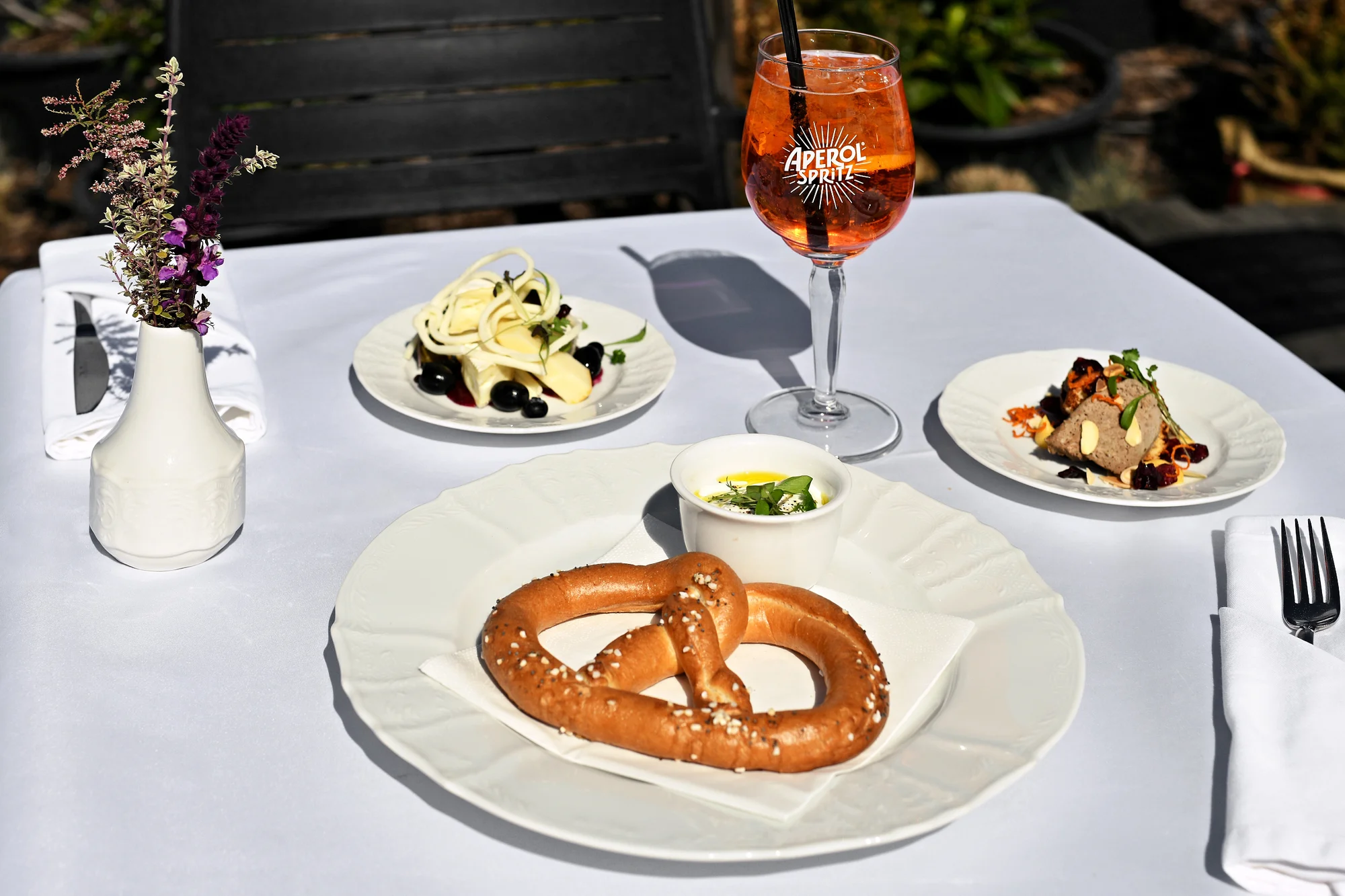 Snídaně či aperitivo ve sky baru na Václavském náměstí s úžasným výhledem na Prahu