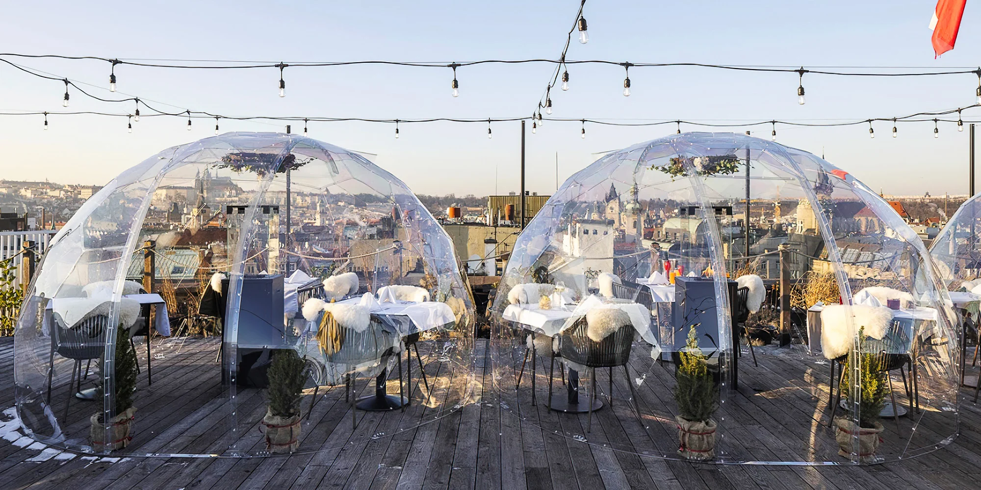 Pytloun Sky Bar & Restaurant Prague: voucher v hodnotě 1000-2000 Kč na drinky i jídlo