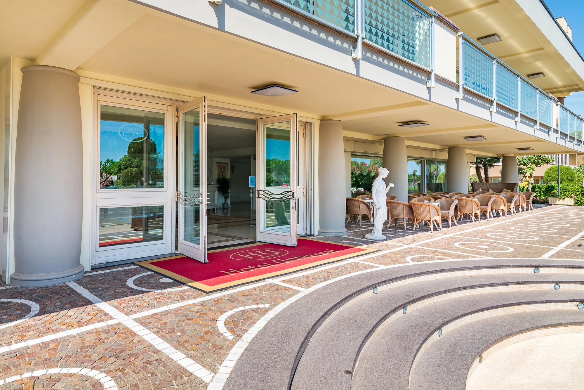 Italské přímořské město Cervia: 4* hotel 60 m od písečné pláže, snídaně, bazén a vířivka