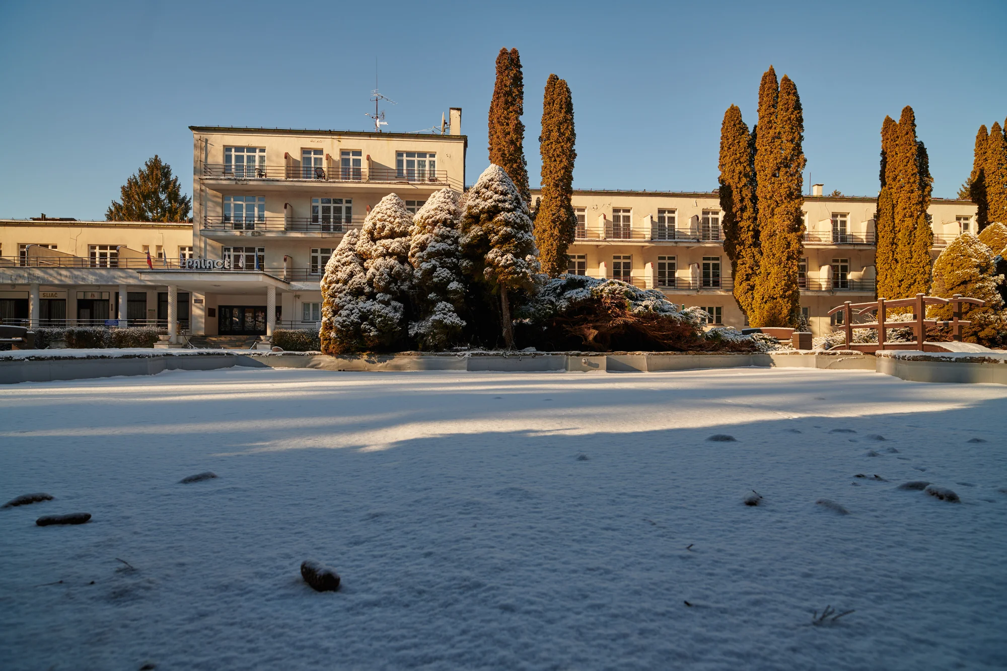 Pobyt v Lázních Sliač s balíčkem léčebných procedur, plnou penzí a vstupem do Holidaypark Kováčová