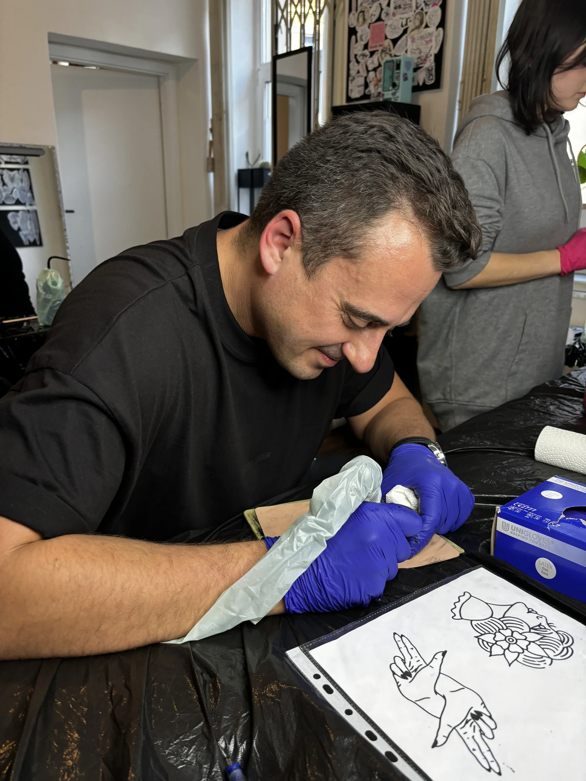 Workshop tetování pro úplné začátečníky: teoretická průprava i praxe