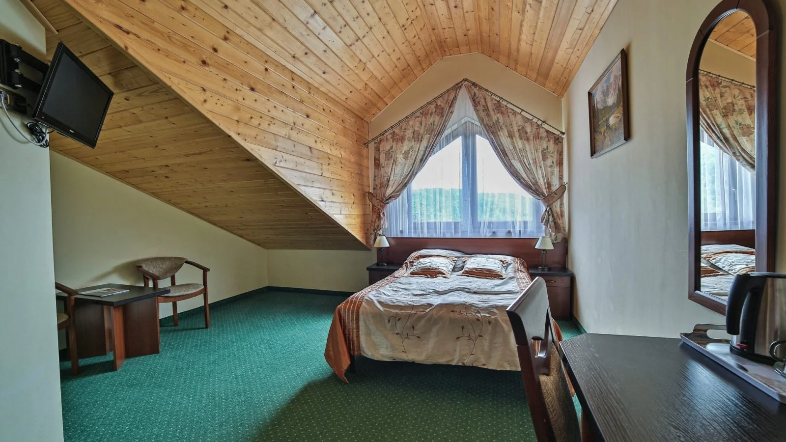 Polské Beskydy: hotel se snídaní či polopenzí a neomezeným vstupem do wellness