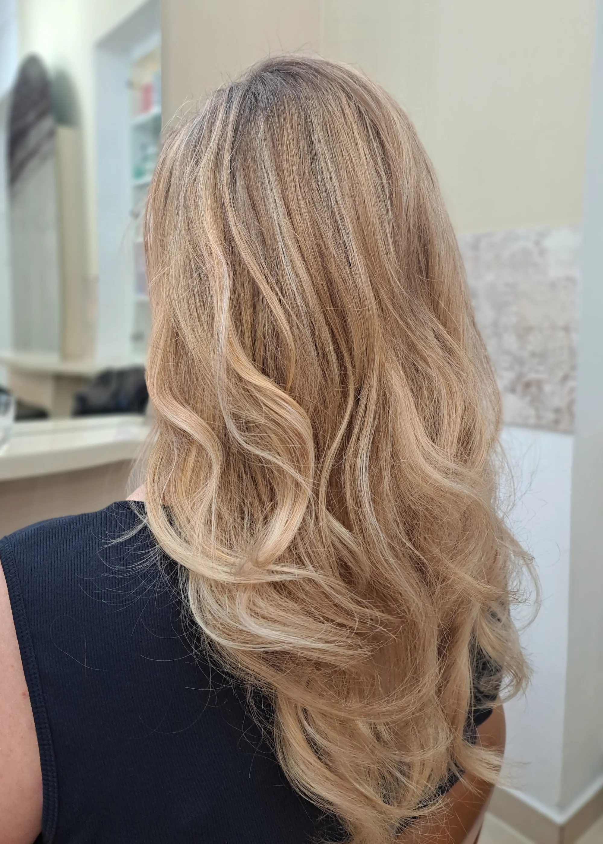 Kadeřnické balíčky: střih, barva, melír, airtouch, balayage