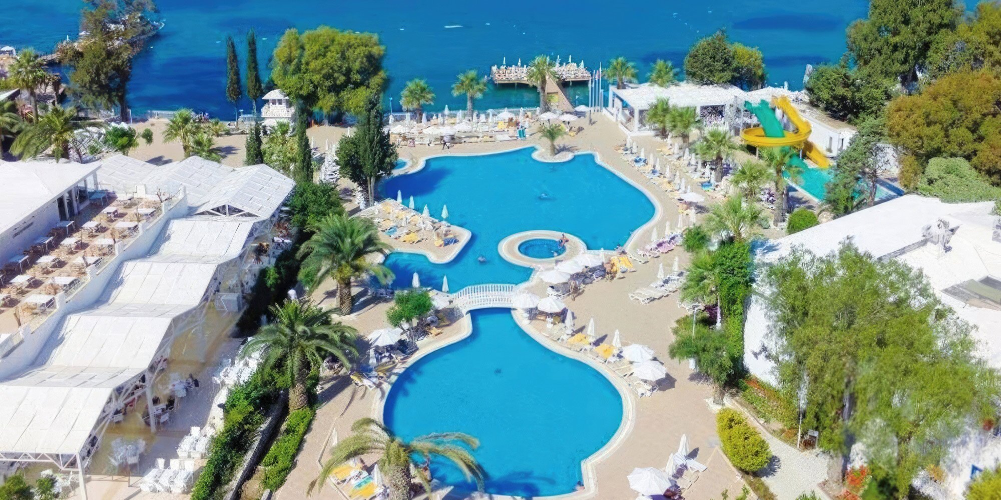 Turecko: 5* hotel, all inclusive, 5 bazénů i letenky