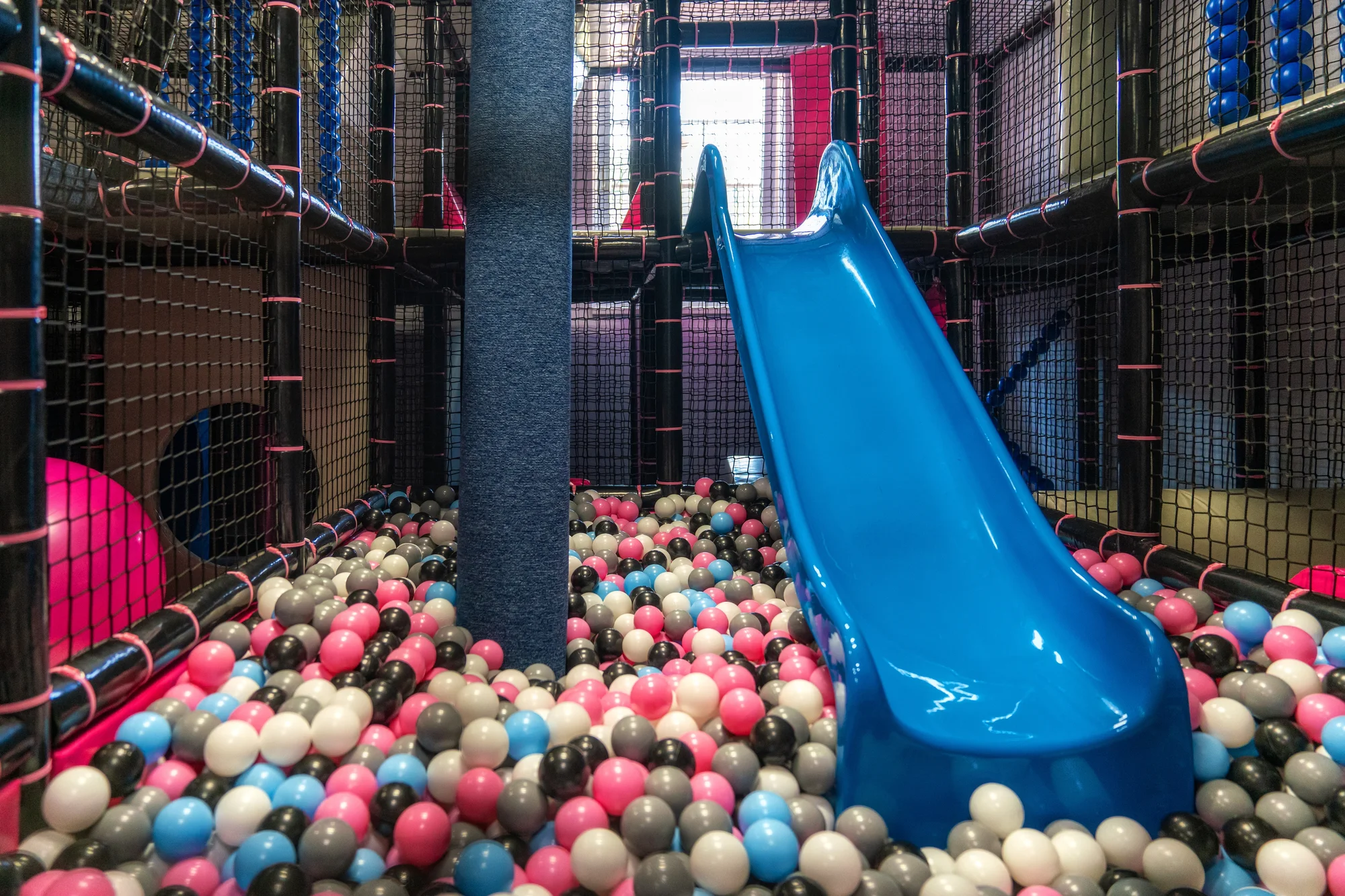 4* hotel v polských Beskydech: poloha přímo u sjezdovky, wellness i jídlo, možnost masáže