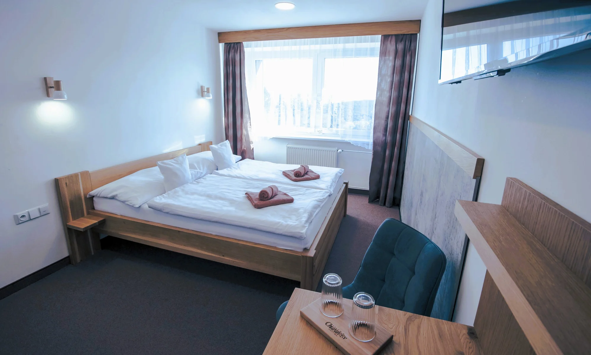 Aktivní pobyt na Šumavě: zrekonstruovaný hotel s polopenzí, wellness, sport i výlety