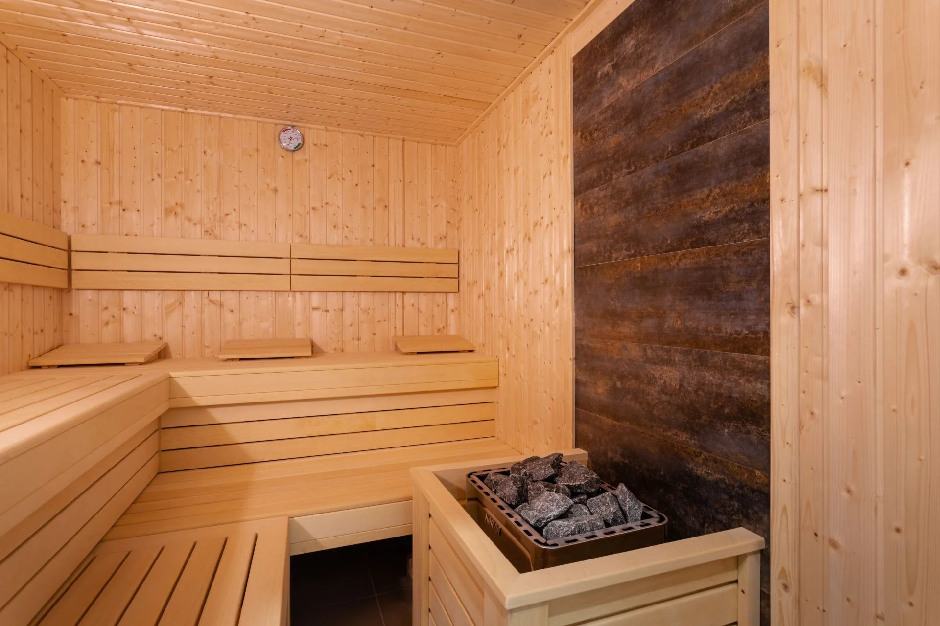 Krásné apartmány až pro 6 osob ve Sklářské Porubě: neomezeně wellness, fitness i možnost bohaté snídaně