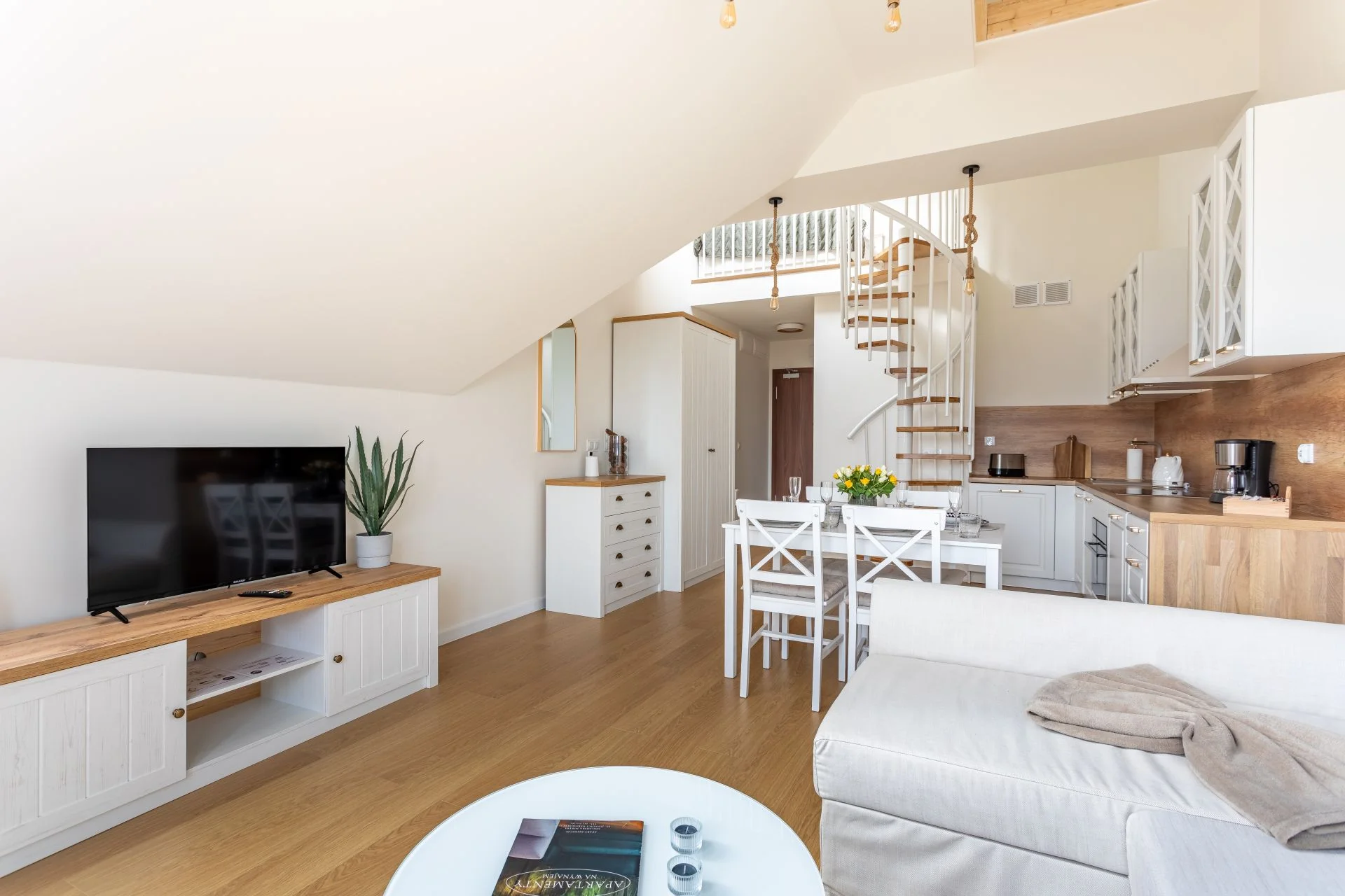 Krásné apartmány až pro 6 osob ve Sklářské Porubě: neomezeně wellness, fitness i možnost bohaté snídaně