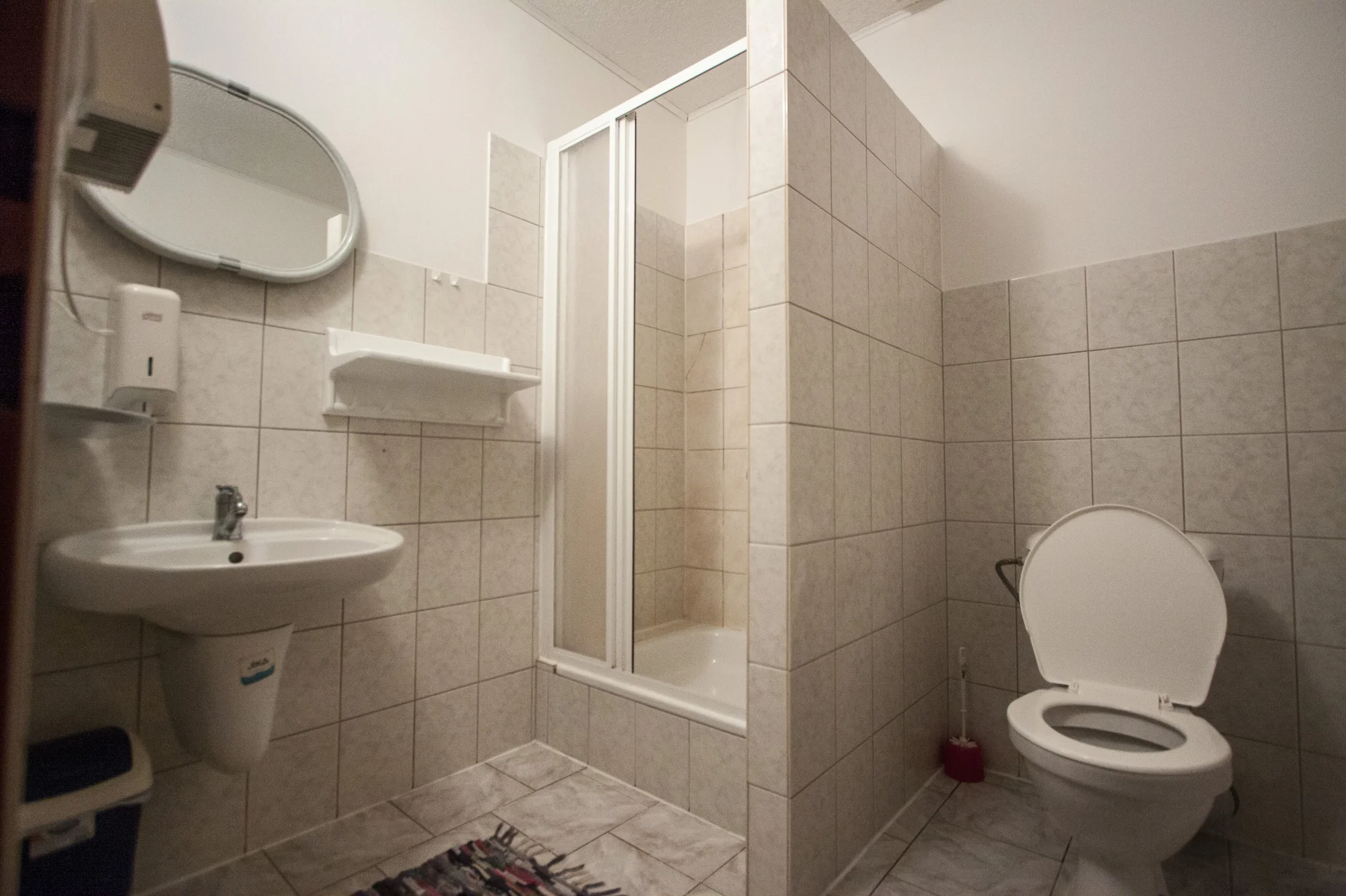 Jizerské hory: vybavené apartmány až pro 6 osob i bazén se slanou vodou