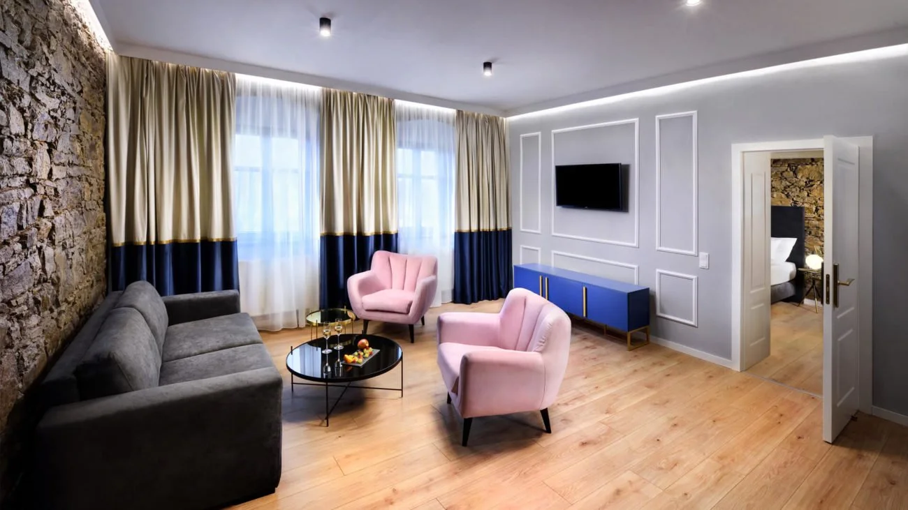 Pobyt v komfortním 4* hotelu ve Strážích pod Tatrami: 2 km od AquaCity, možnost snídaně, bio kosmetika