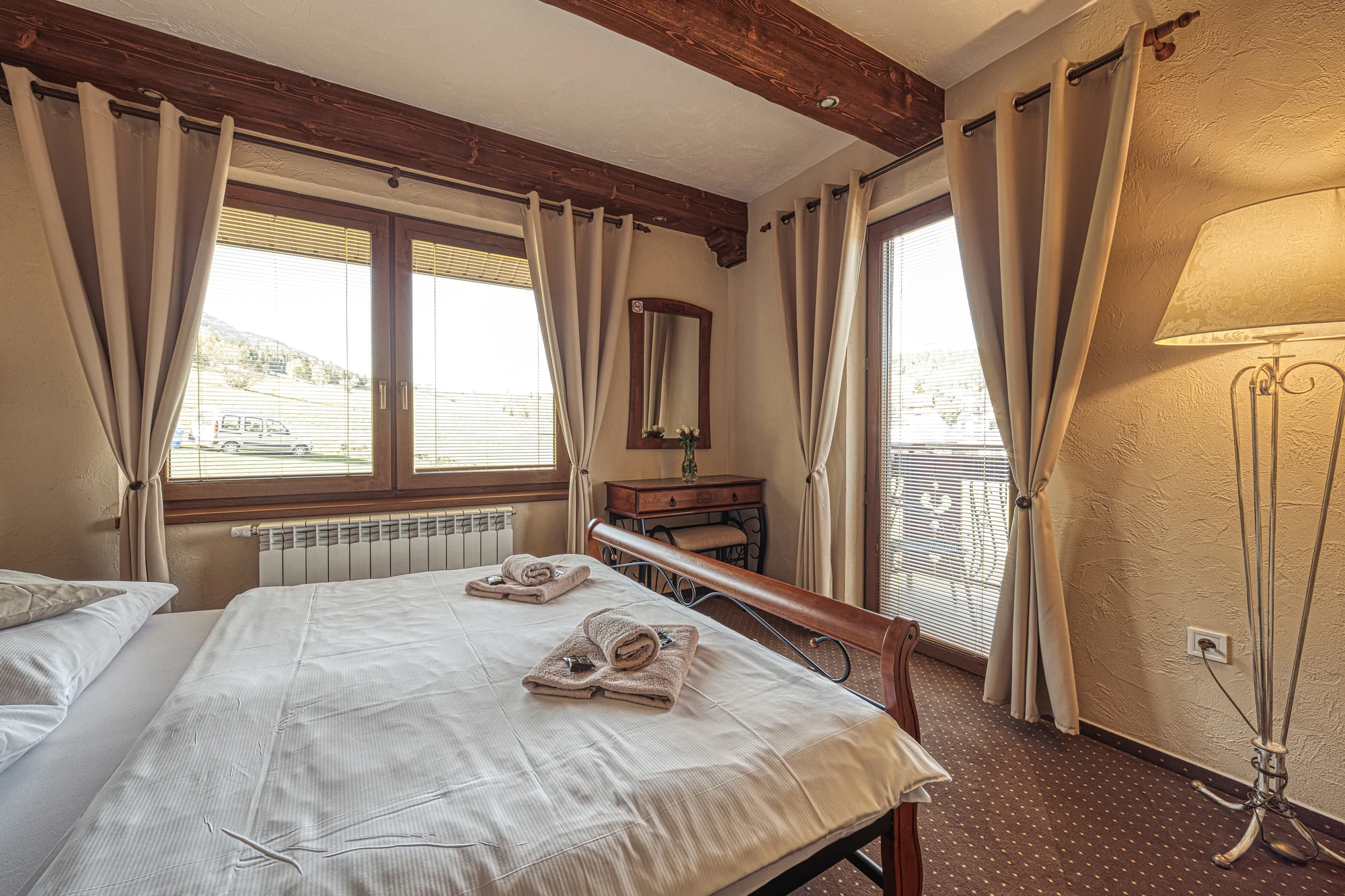 Dovolená v malebném Ždiaru: snídaně a vstup do venkovního wellness