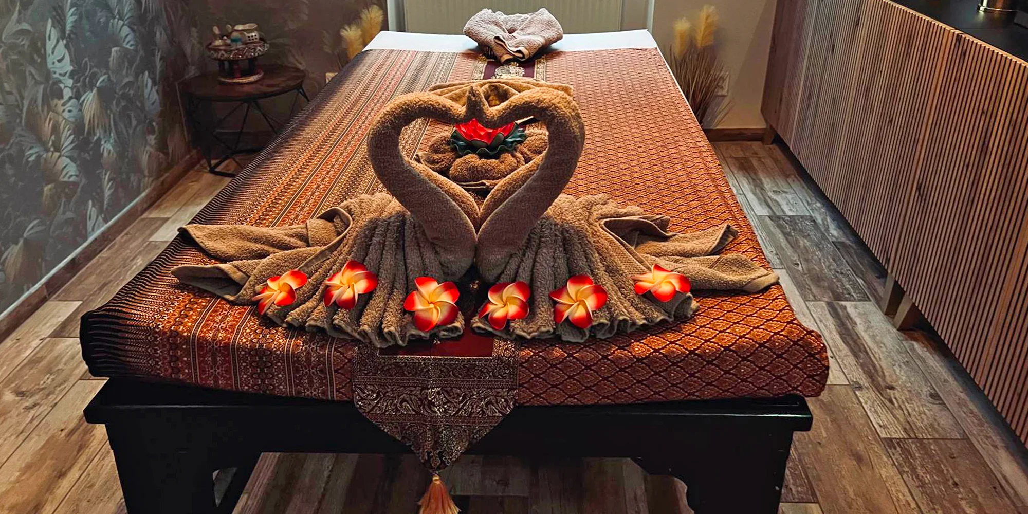 Párová thajská masáž s aromatickými oleji v délce 60–120 min.