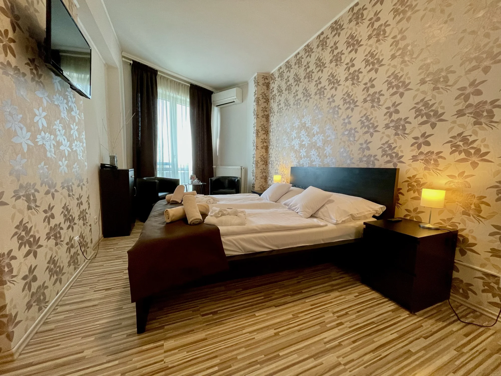 Pobyt v Bratislavě: 3* hotel se snídaní, privátní saunou, vířivkou i bazénem