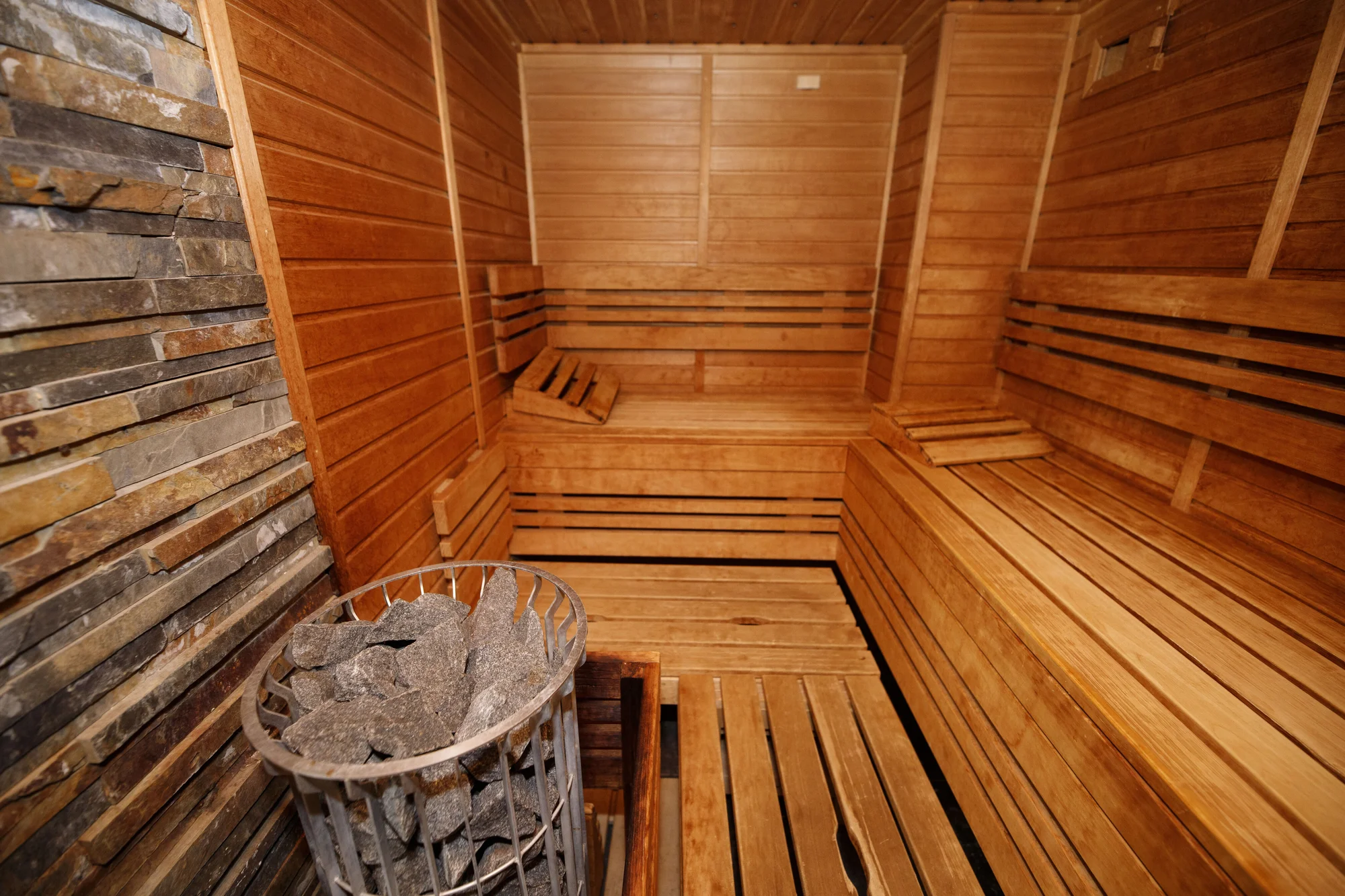 Relax ve dvou i v partě: 60 nebo 90 min. v privátním wellness i s tříchodovým menu