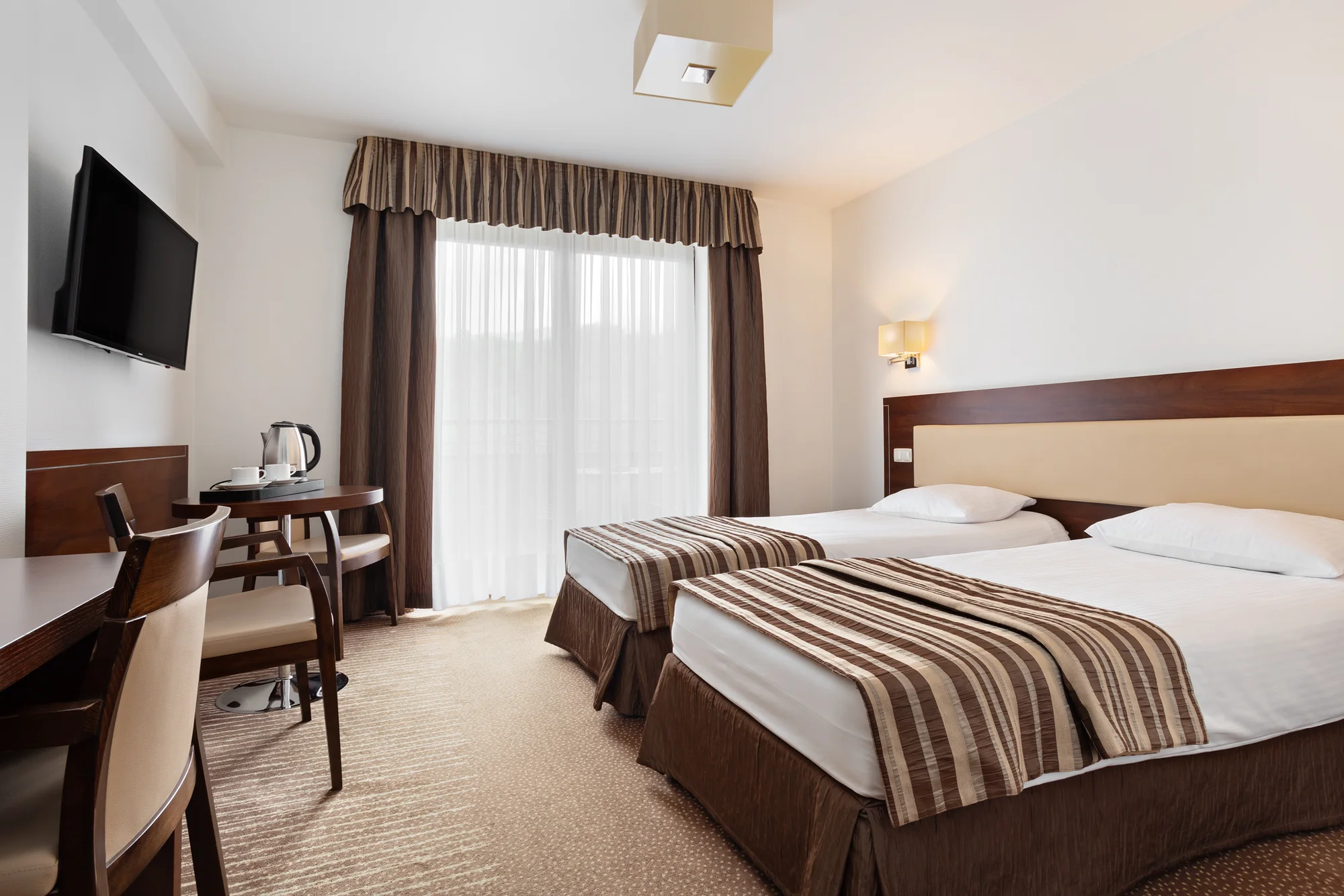 4* hotel v Ustroni s wellness a snídaní či polopenzí: sauna, bazén a vířivka, pobyt pro 2-3 osoby